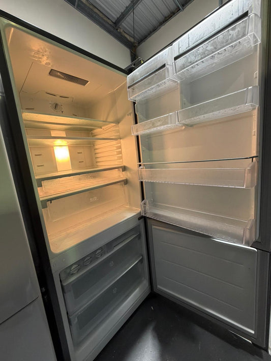 Refurbished Electrolux 430 L fridge freezer | BRISBANE