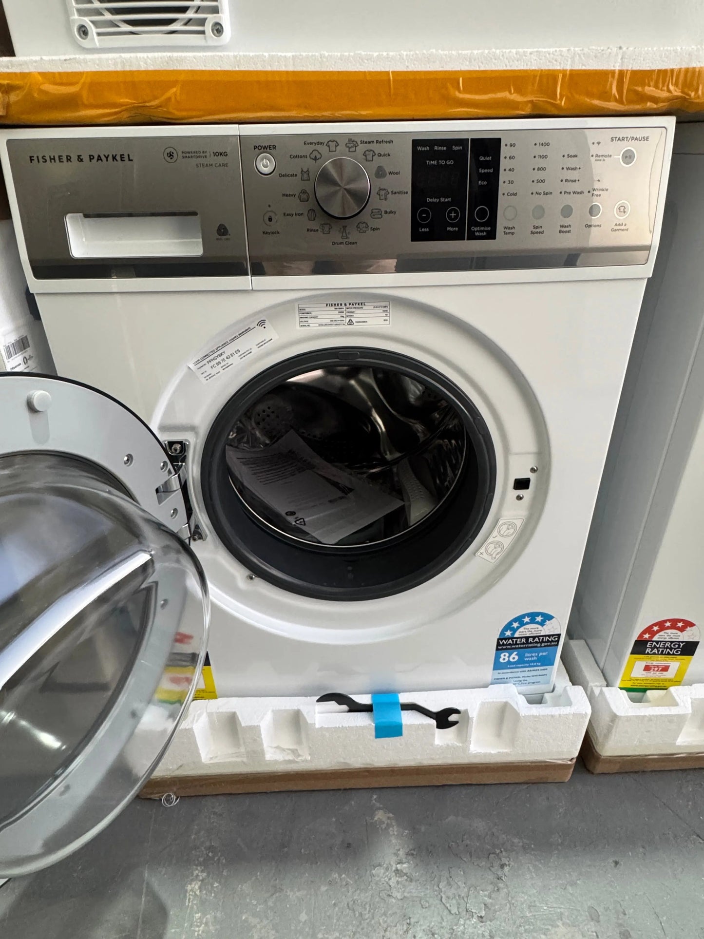 Brand New fisher and Paykel 10kg washing machine | PERTH