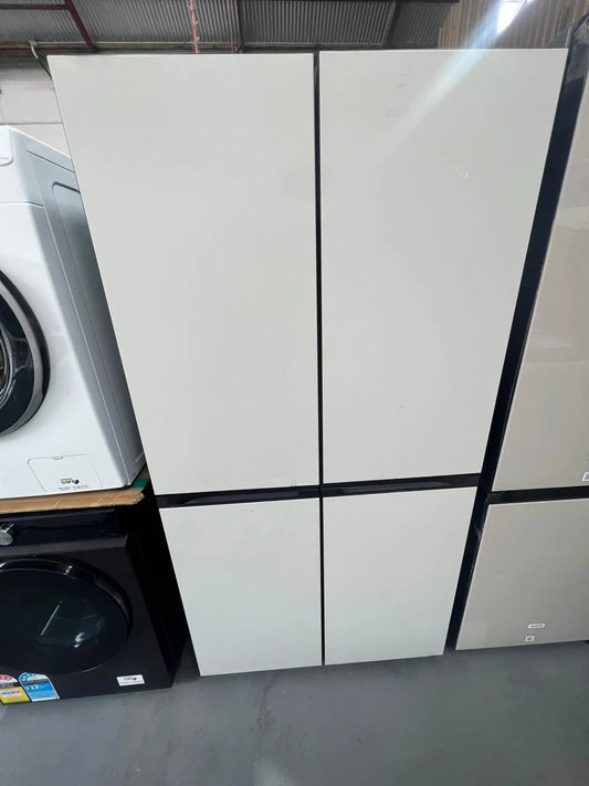 Factory Second Samsung 648L French Door Refrigerator SRFX7600W | ADELAIDE