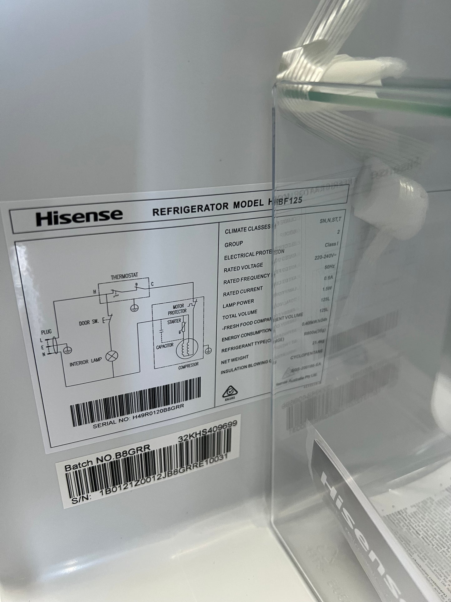 Factory second Hisense 125L bar fridge freezer | ADELAIDE