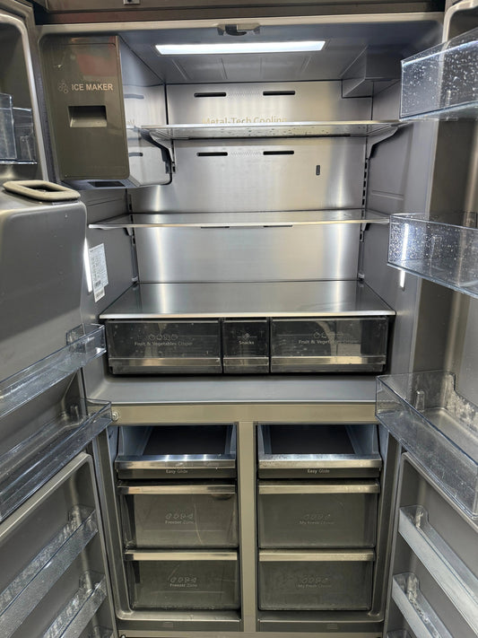 Hisense 586L French Door Fridge – Refurbished | HRCD586TBW (Titan Black) | MELBOURNE