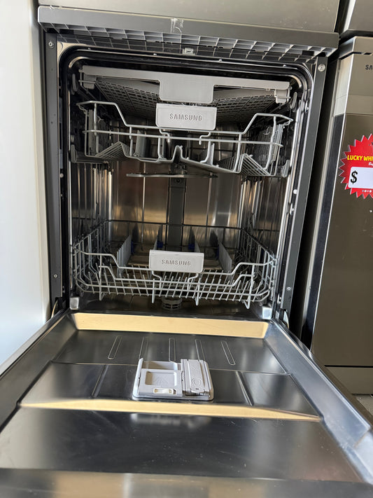 Refurbished Samsung 14 Place Setting Dishwasher | BRISBANE