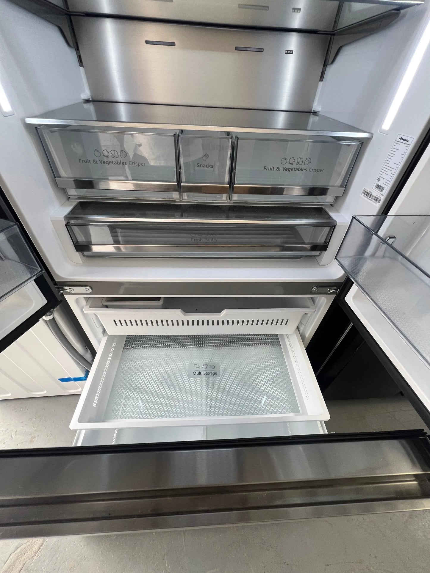 Near new Condition Hisense 634 Litres Fridge Freezer | ADELAIDE