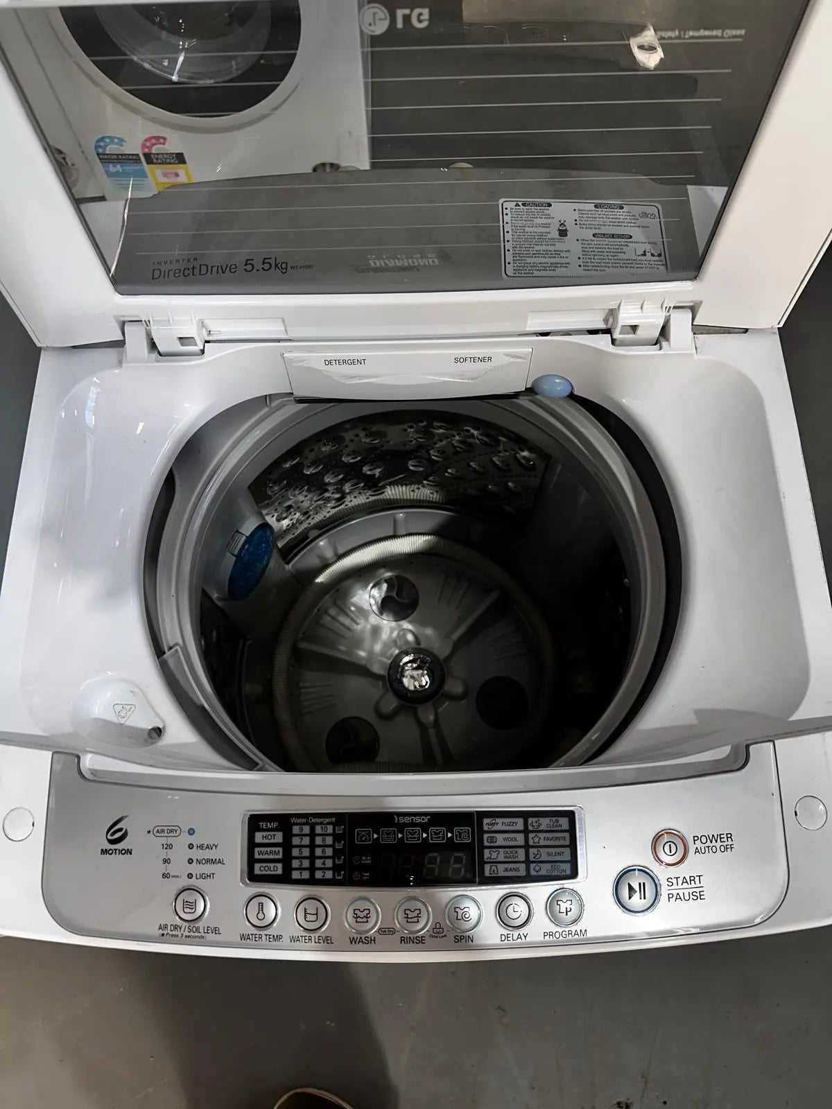 Refurbished Combo – LG 305 L Fridge Freezer + LG 5.5 kg Washing Machine | ADELAIDE