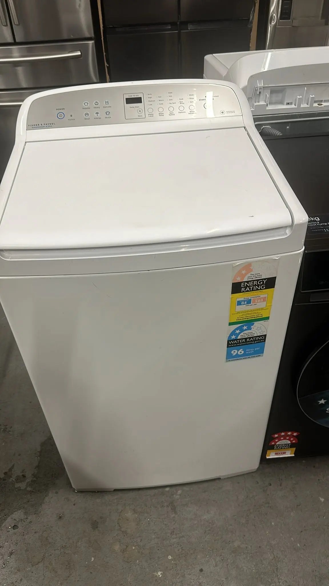 Refurbished Fisher & Paykel 8.5 Kgs top loader washing machine | SYDNEY