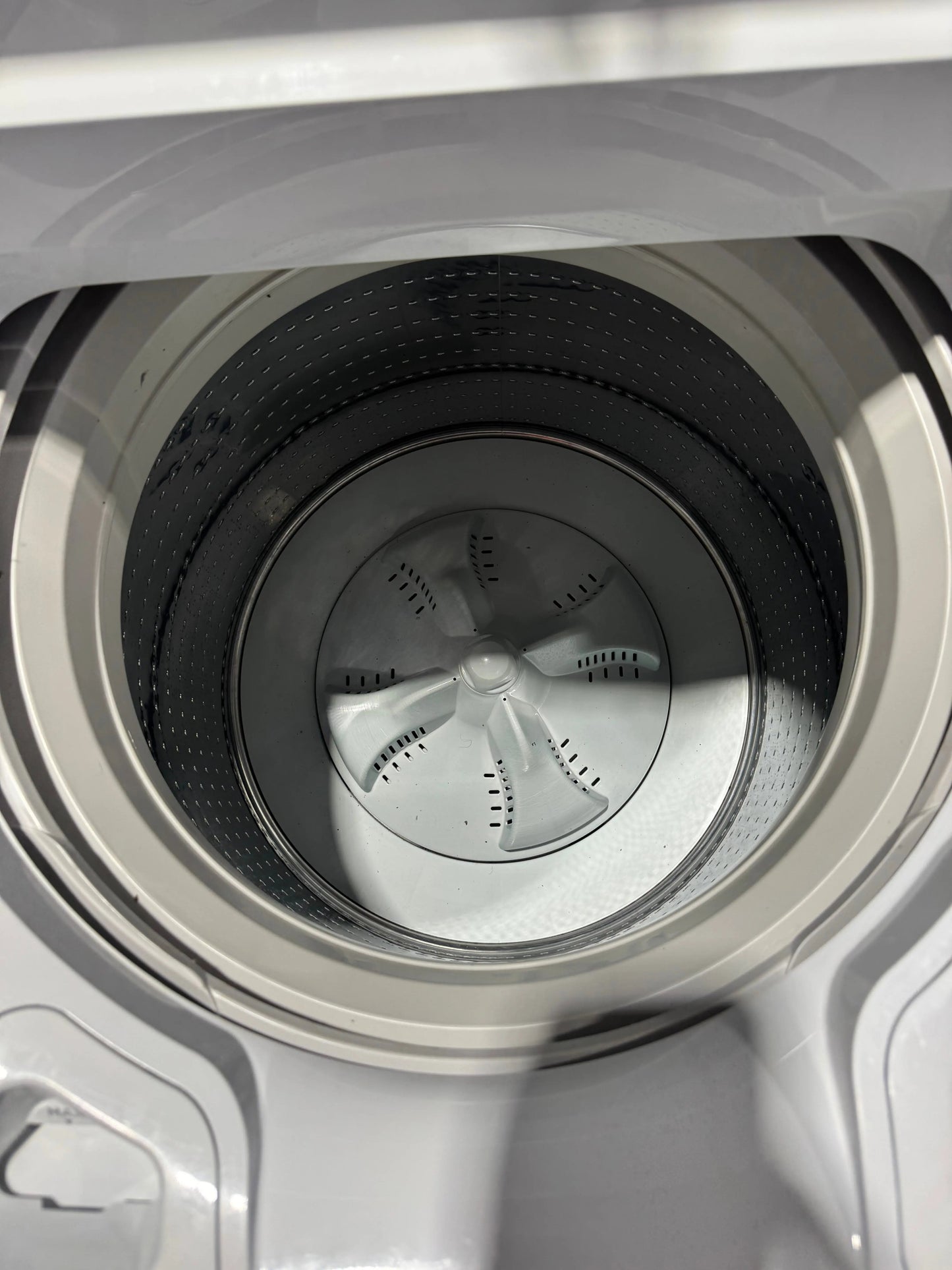 Refurbished Fisher & Paykel 8.5kgs washing machine | PERTH