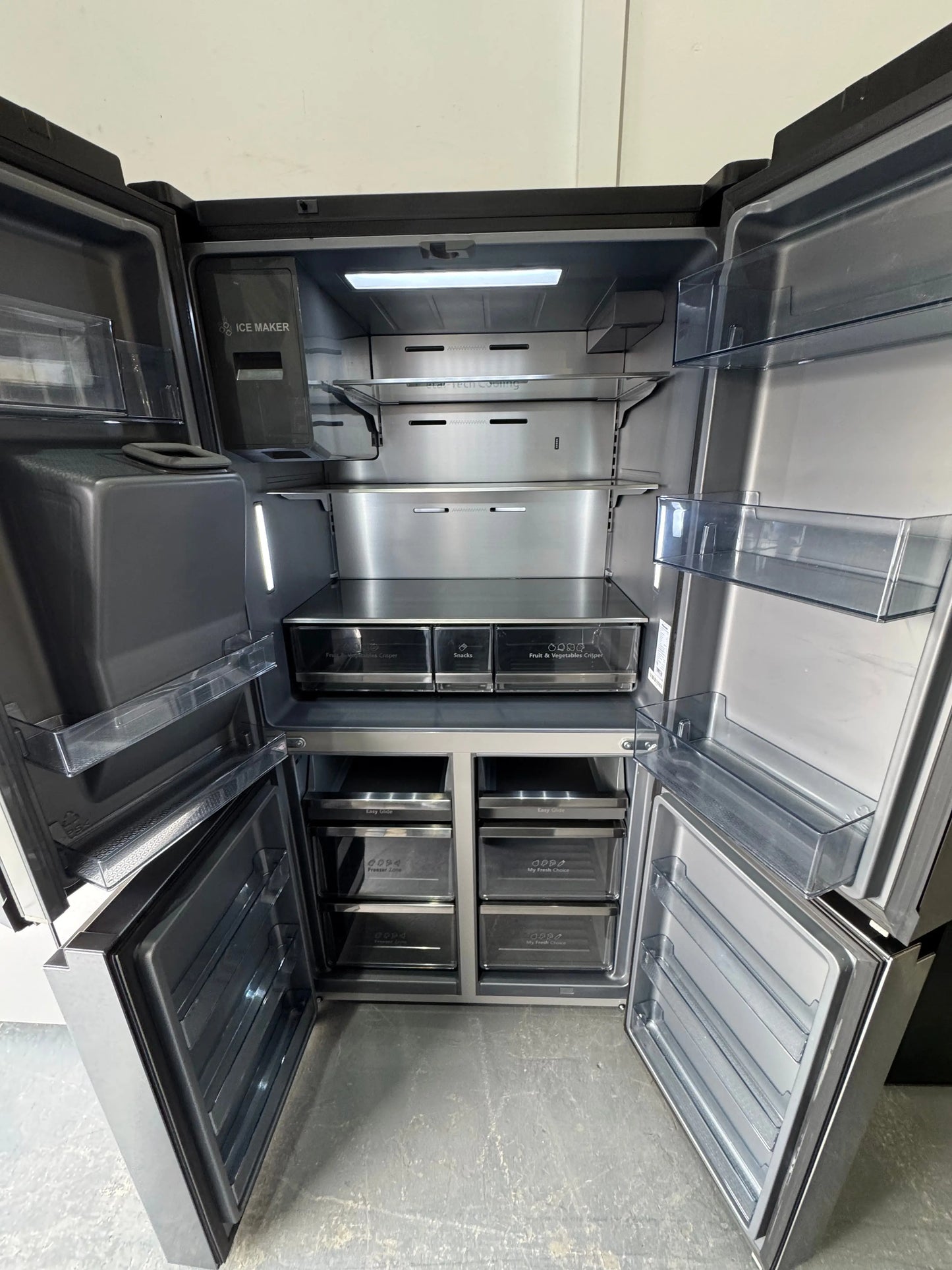 Refurbished Hisense 585 litres fridge freezer | PERTH