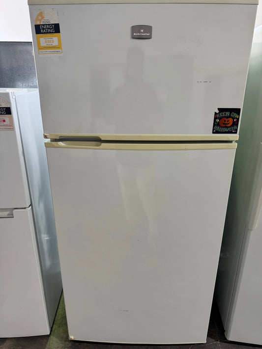 Refurbished Kelvinator 520 litres fridge freezer | Lucky white goods