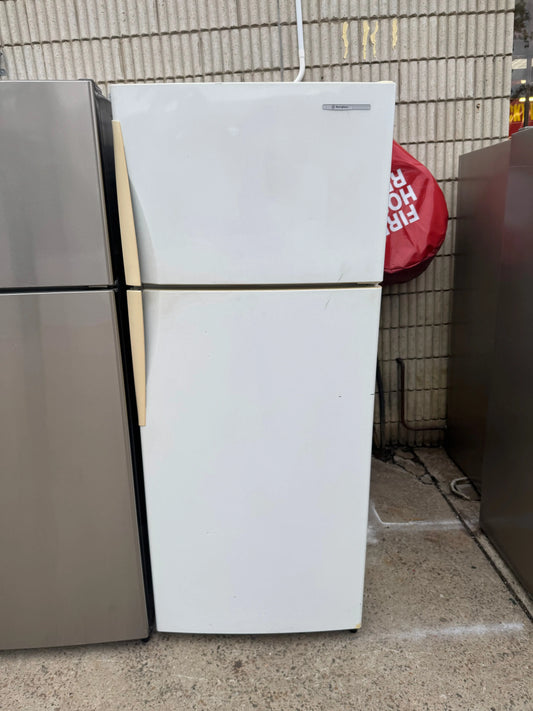 Refurbished Westinghouse 393L Fridge Freezer | SYDNEY