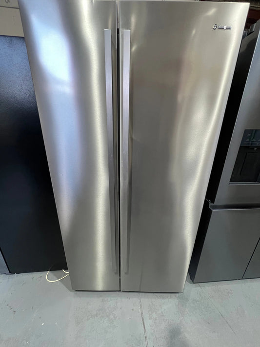 Refurbished Westinghouse 606 Litres Fridge Freezer | ADELAIDE