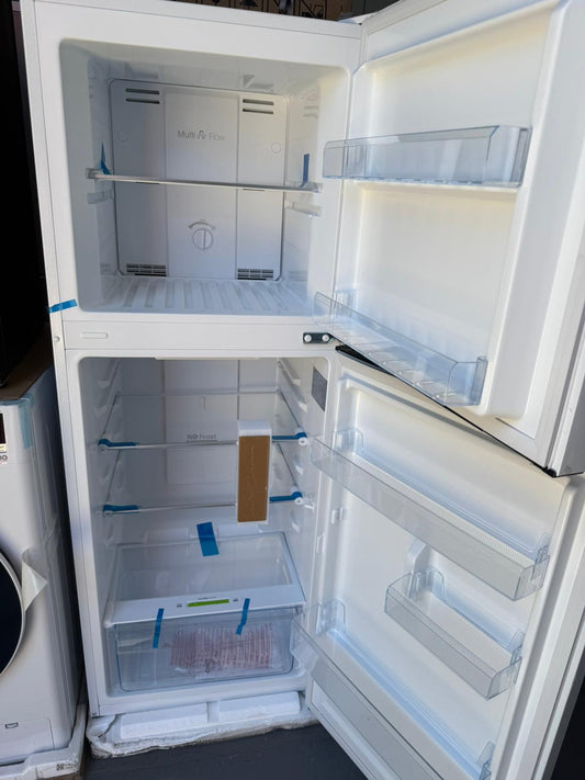 Factory Second Chiq 202L Fridge Freezer | ADELAIDE