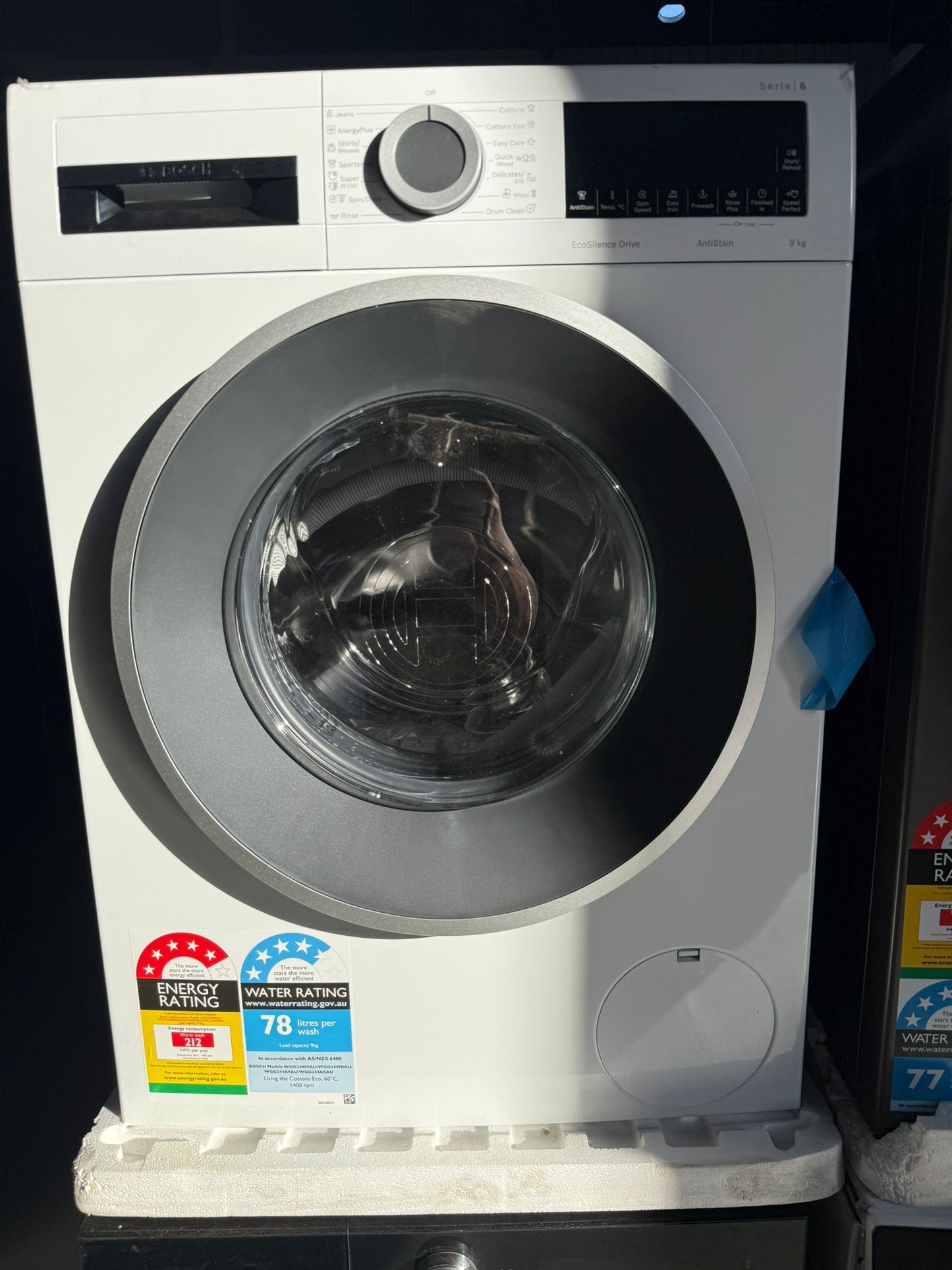 Factory Second Bosch 9 kg Front Load Washer (WGG24409AU) | ADELAIDE