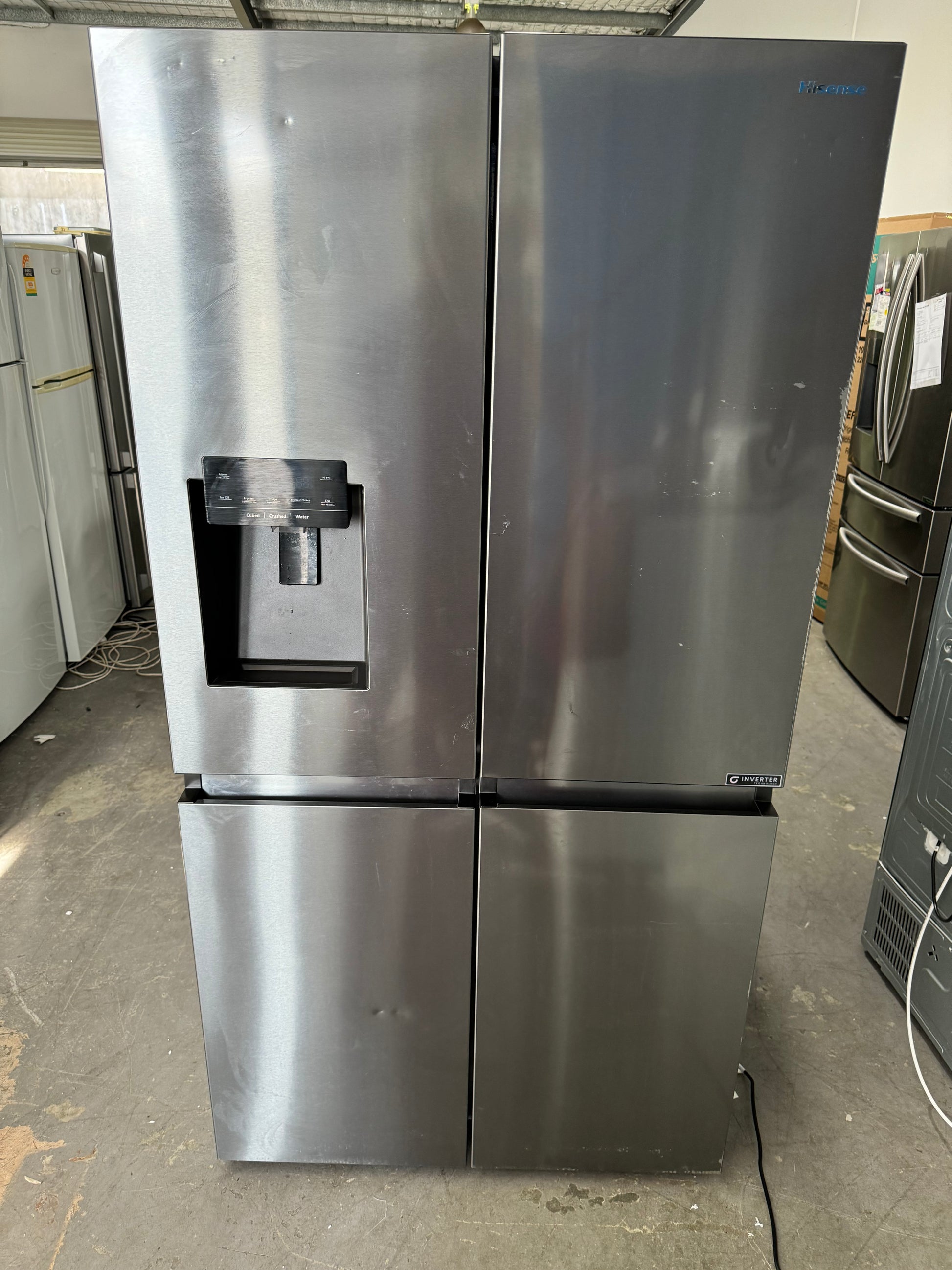 Refurbished Hisense 586 Litres Fridge Freezer | PERTH