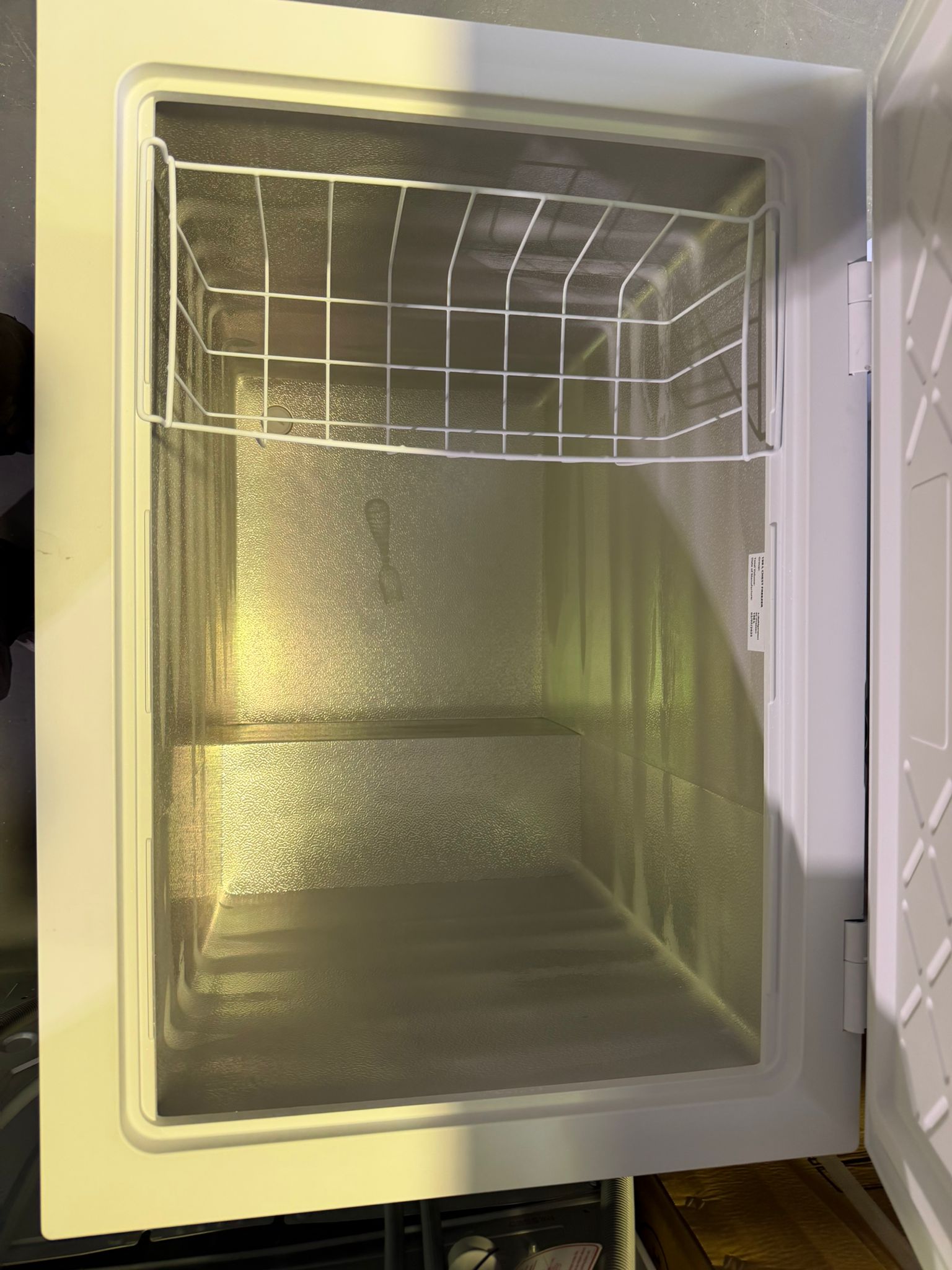 Factory Second Stirling STR-CF198LM 198 L Just Freezer – Extra Storage | BRISBANE