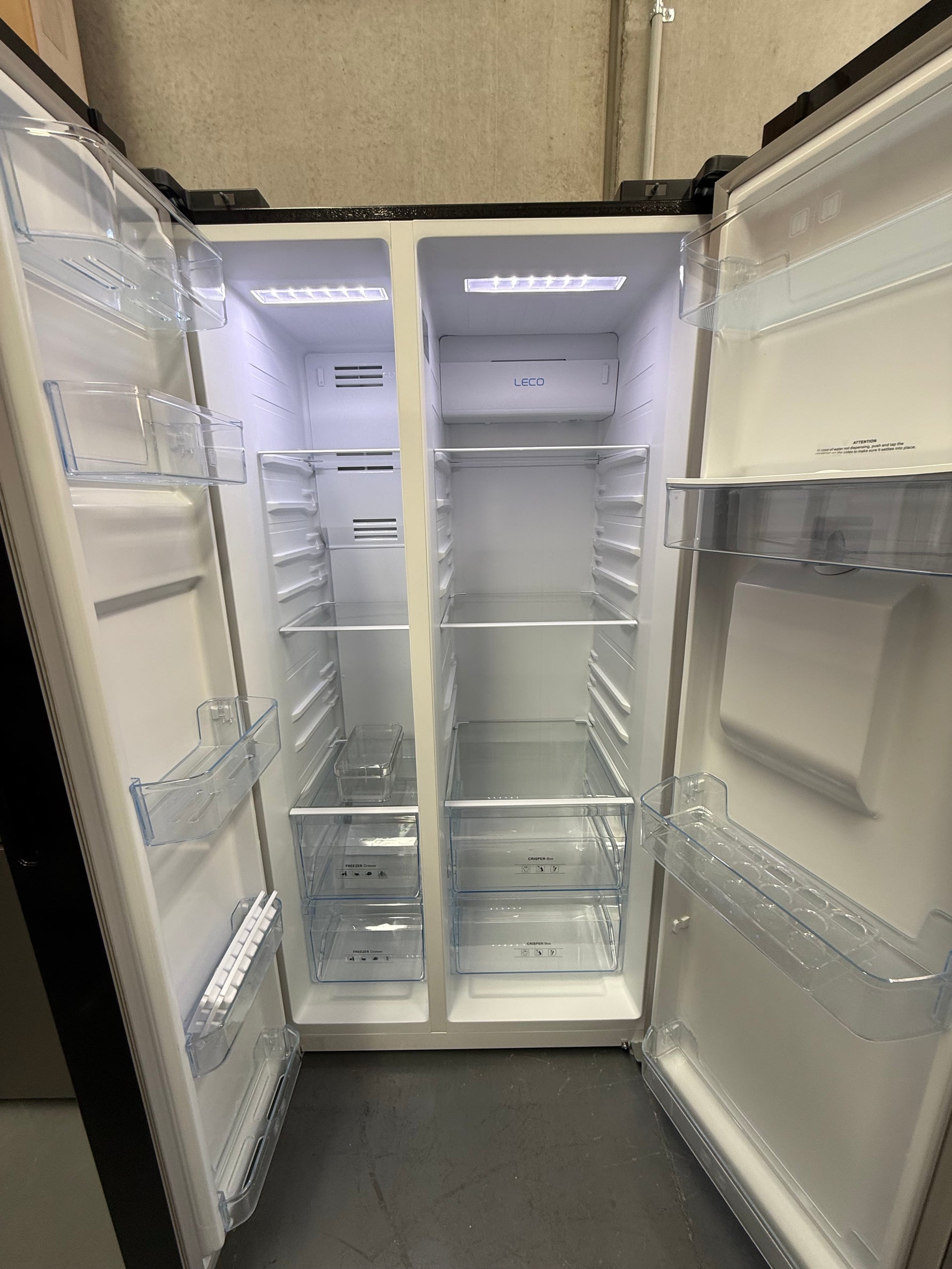 CHiQ 556L Side‑by‑Side Fridge – Near to New | CSS556NBD4E