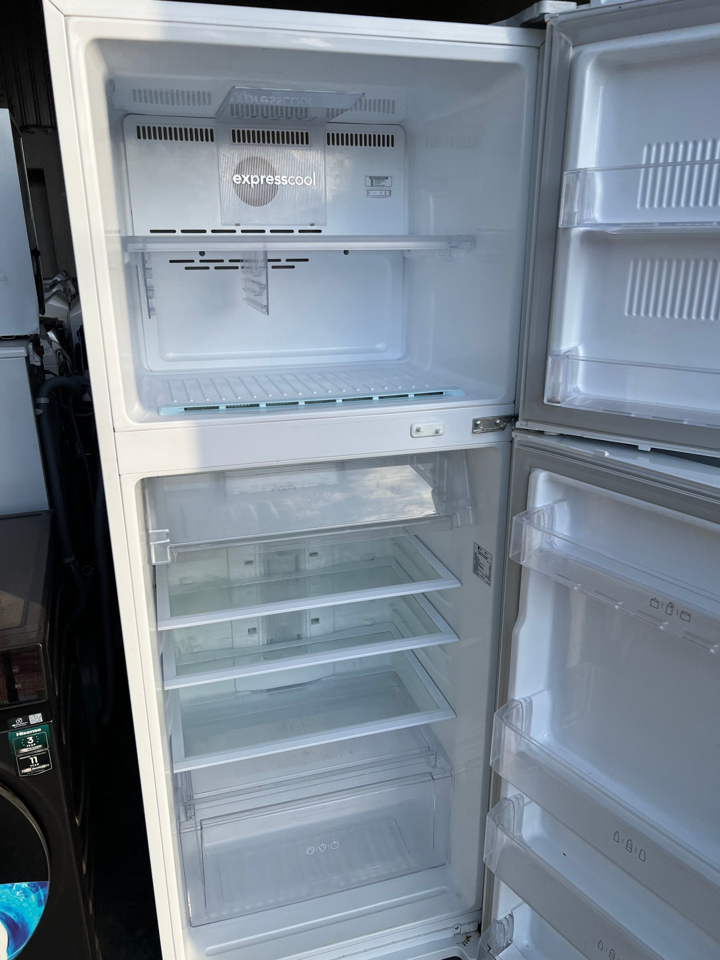 Refurbished LG 422L Fridge Freezer | ADELAIDE