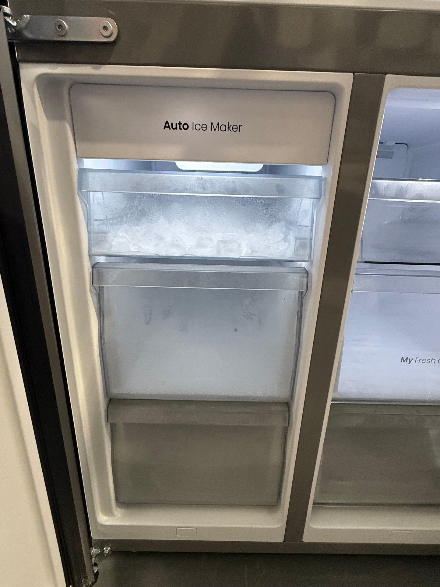 Hisense 483L French Door Fridge – Near to New | HRCD483TBW | MELBOURNE