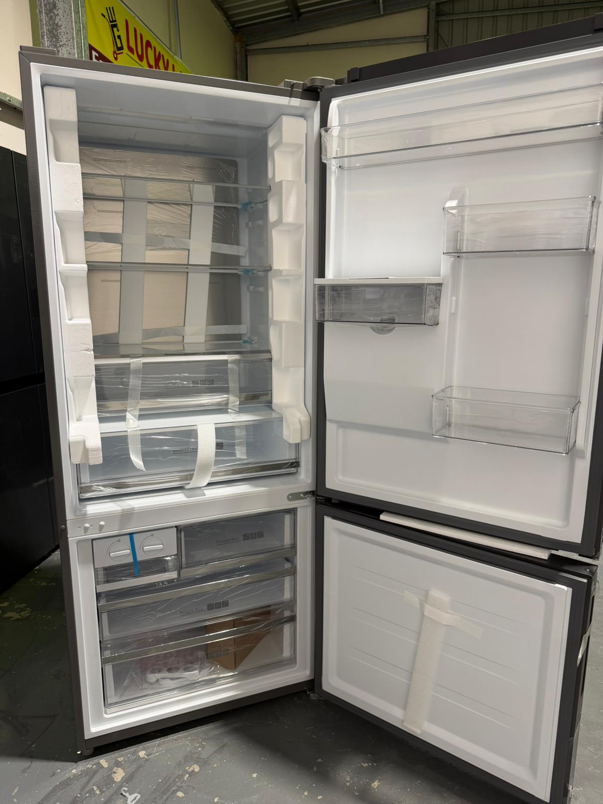 Brand New Kogan 412L Bottom Mount Fridge with Water Dispenser (Stainless Steel) | BRISBANE