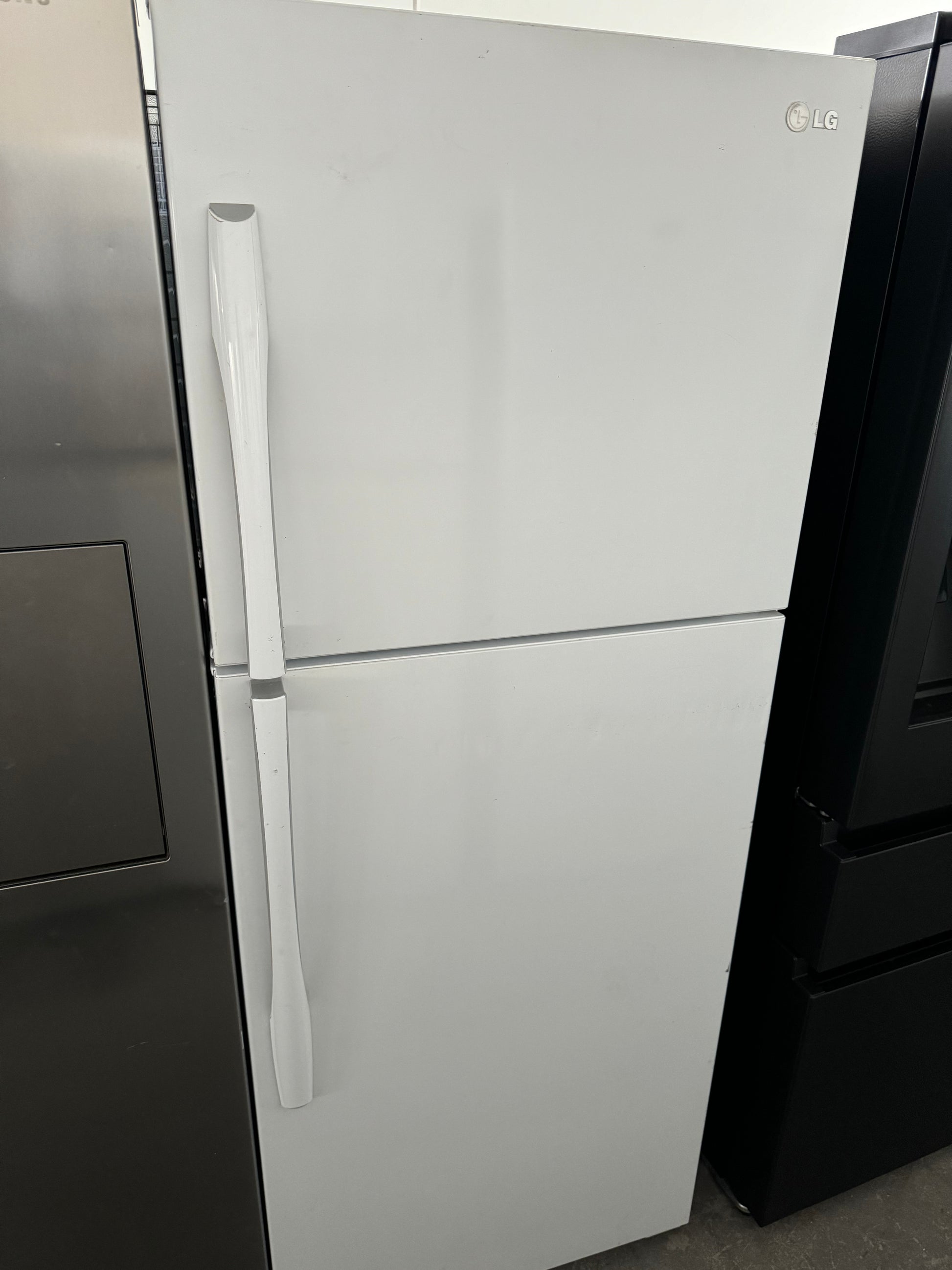 Refurbished Lg 422 Litres Fridge Freezer | PERTH