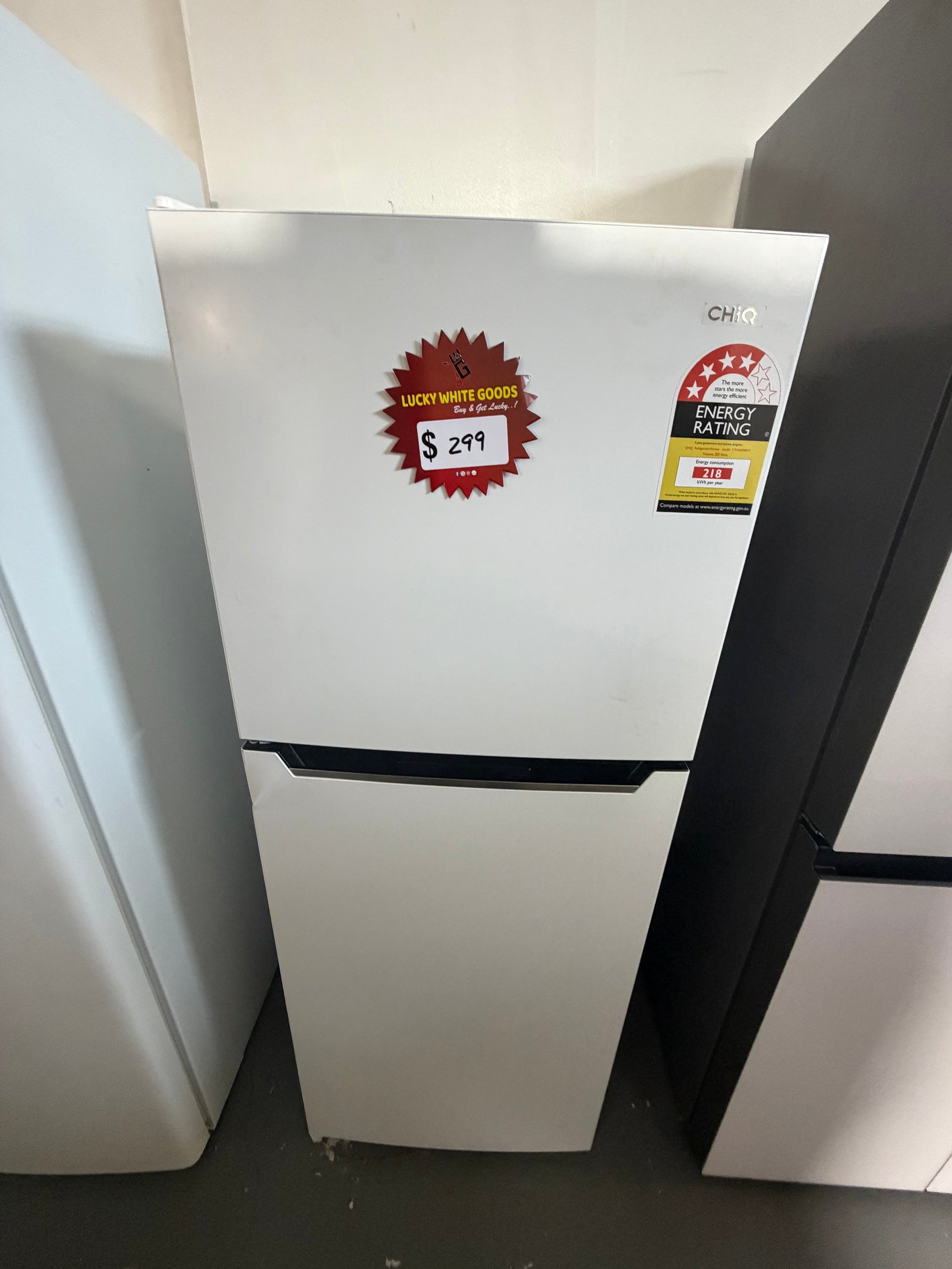Refurbished Chiq 202 ltr Top mount fridge freezer | ALEXANDRIA