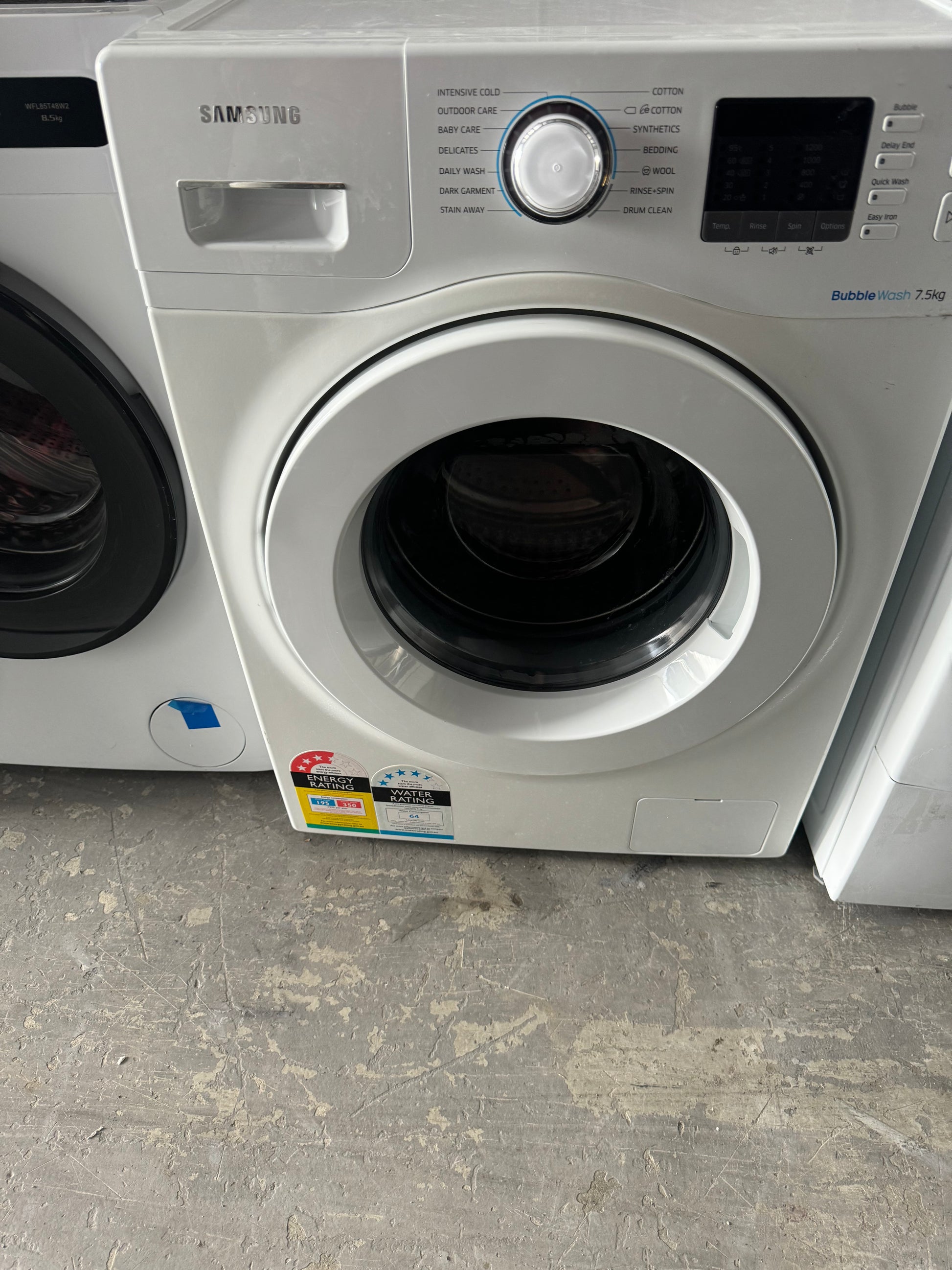 Refurbished Samsung 7.5 Kgs Washing Machine | Lucky white goods