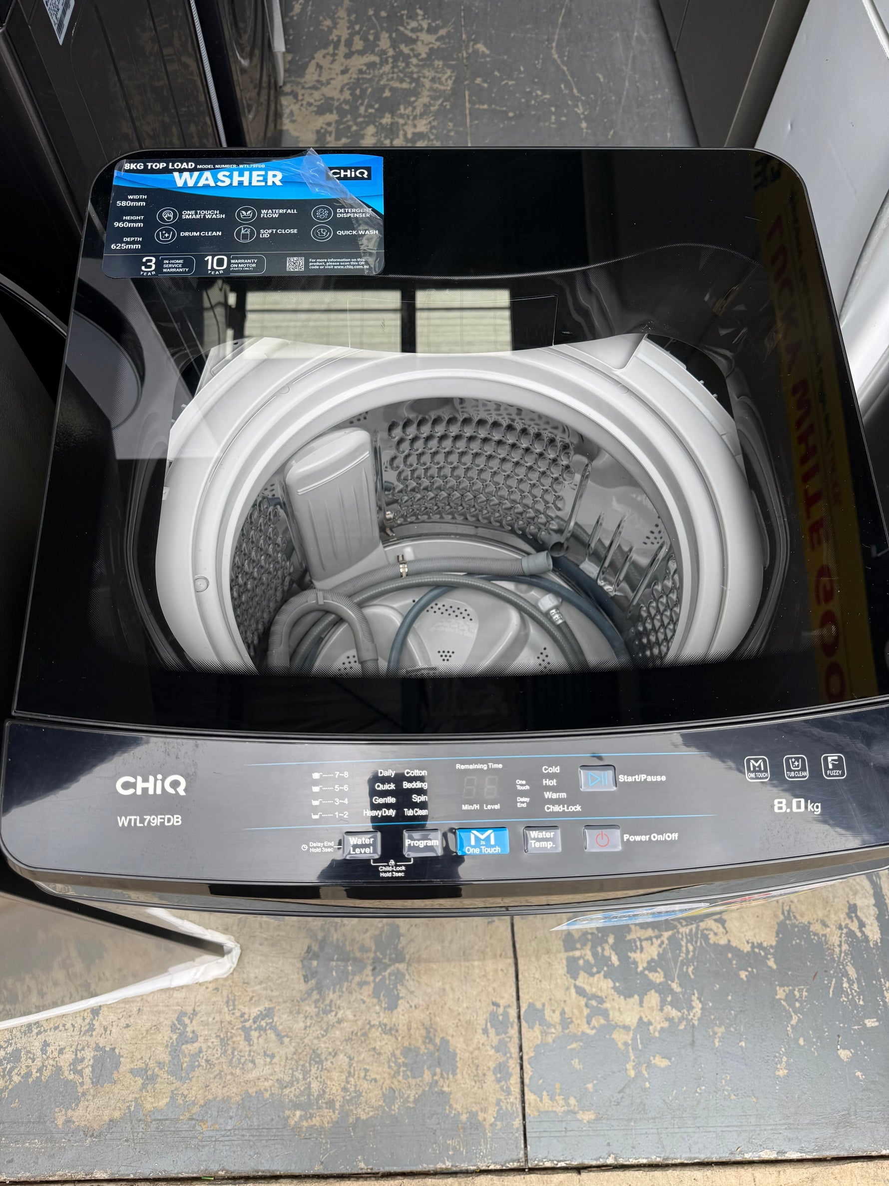 Hisense 206L Fridge + ChiQ 8kg Washing Machine Bundle | MELBOURNE