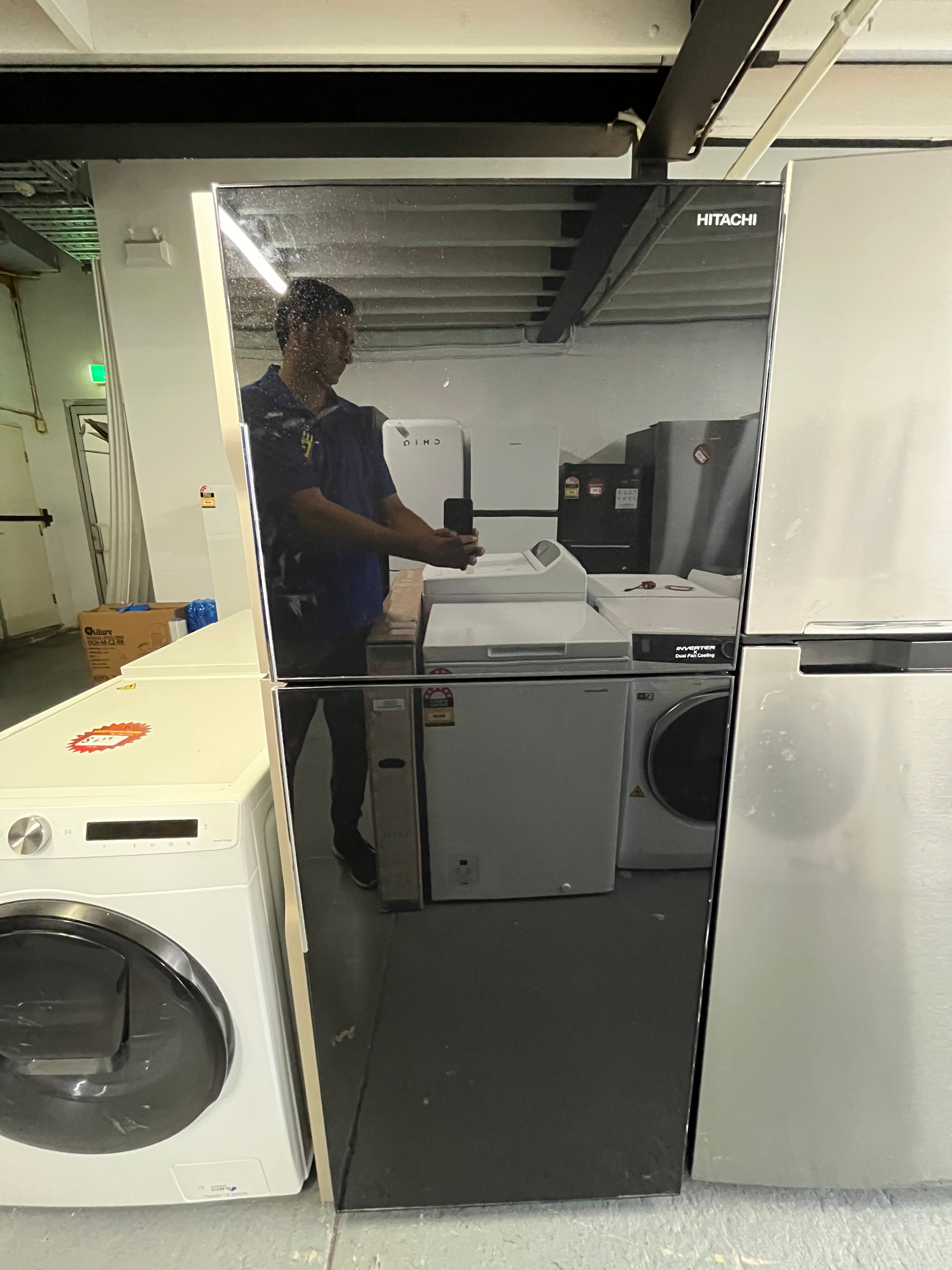 Refurbished Hitachi 382 ltr fridge freezer | ALEXANDRIA