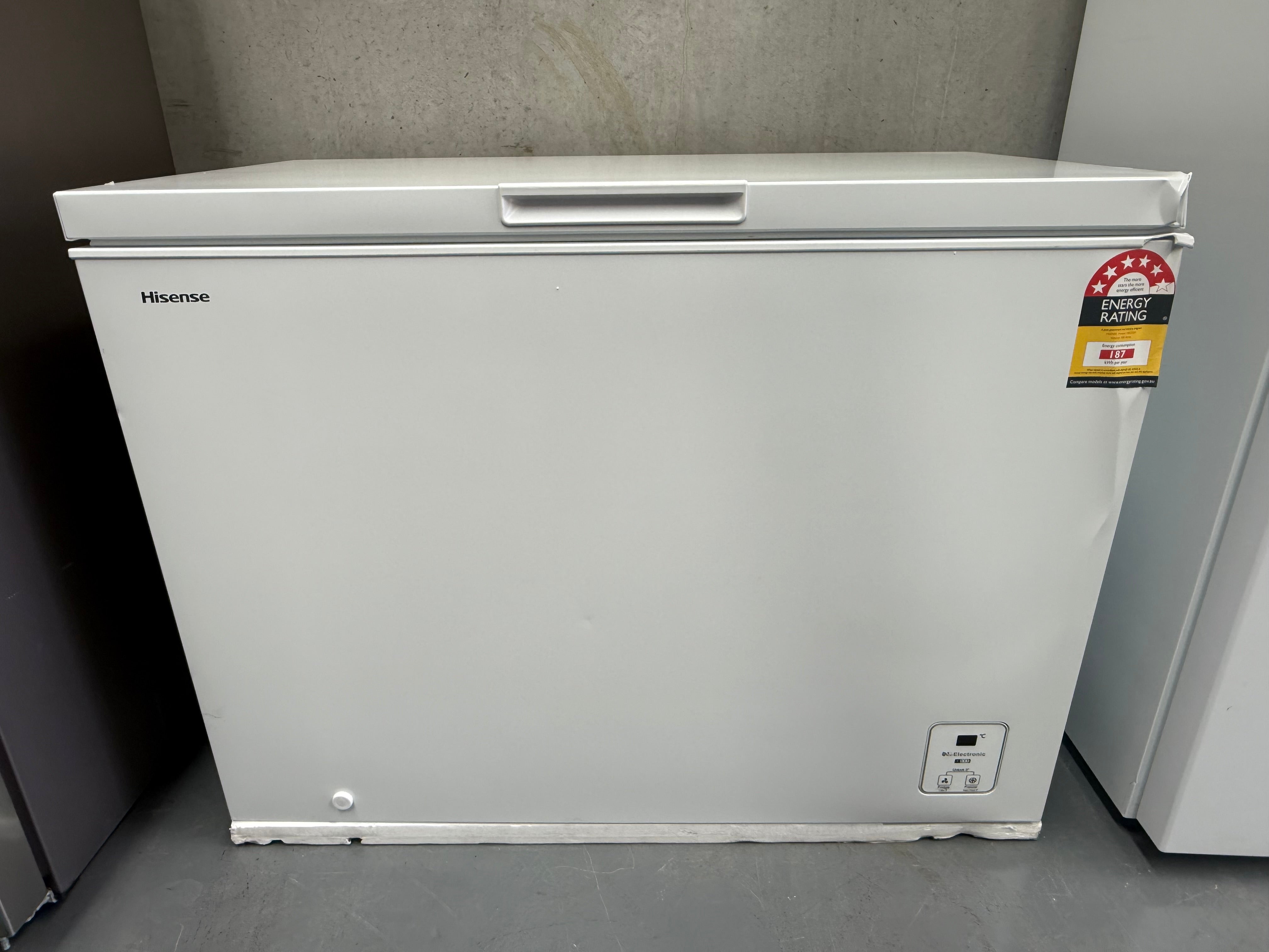 Hisense 301L Bottom Mount Fridge – Factory Seconds | HRCF301