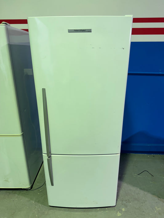 Refurbished Fisher and Paykel 404 Litres Fridge Freezer | PERTH