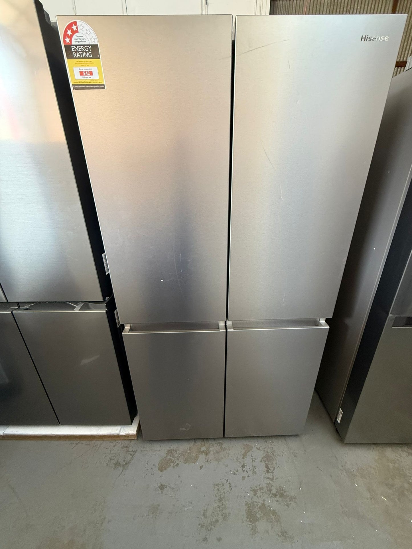 Factory Second Hisense 610 L Quad Door Fridge Freezer | ADELAIDE