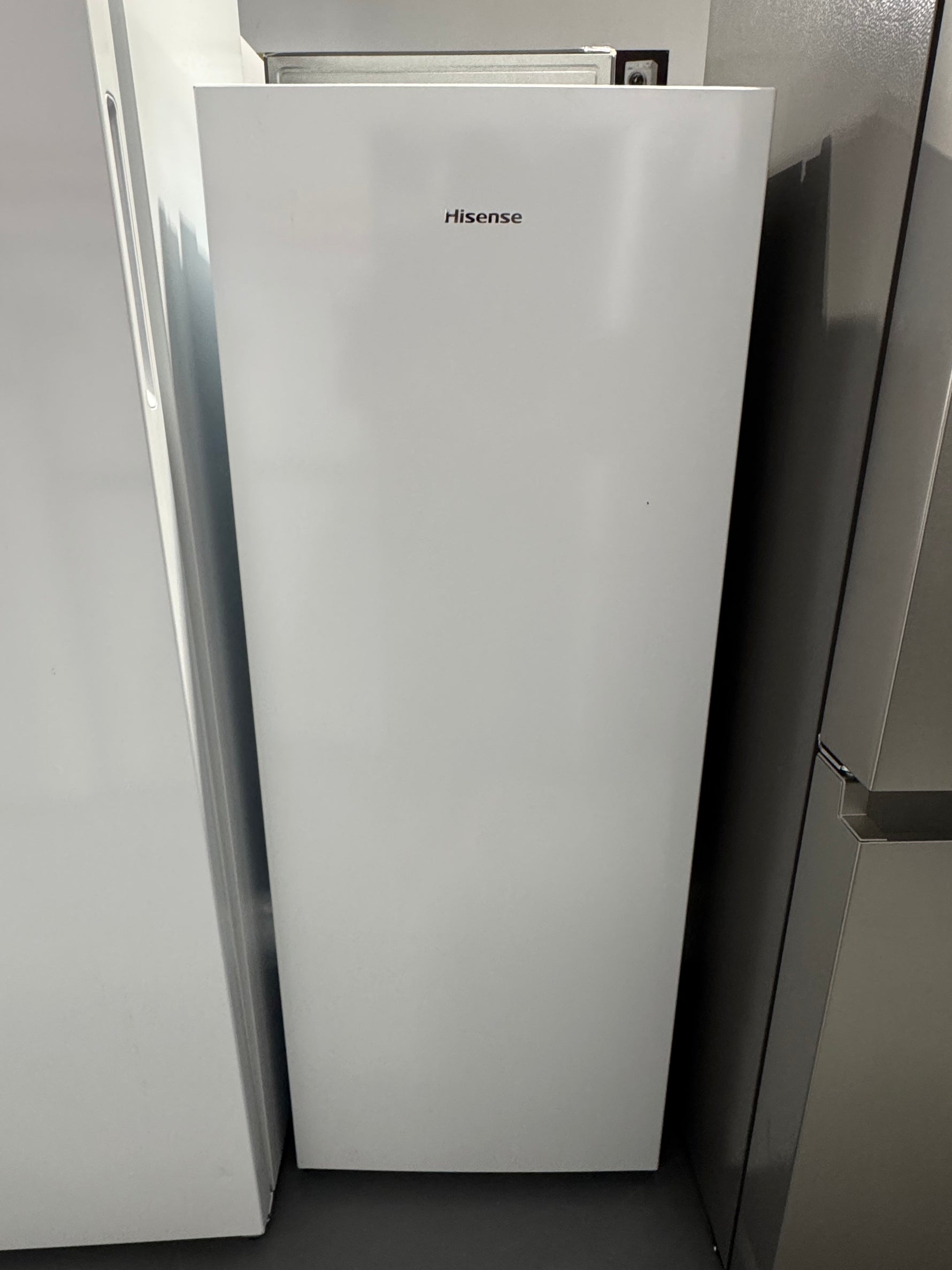 Refurbished Hisense 155 litres upright freezer