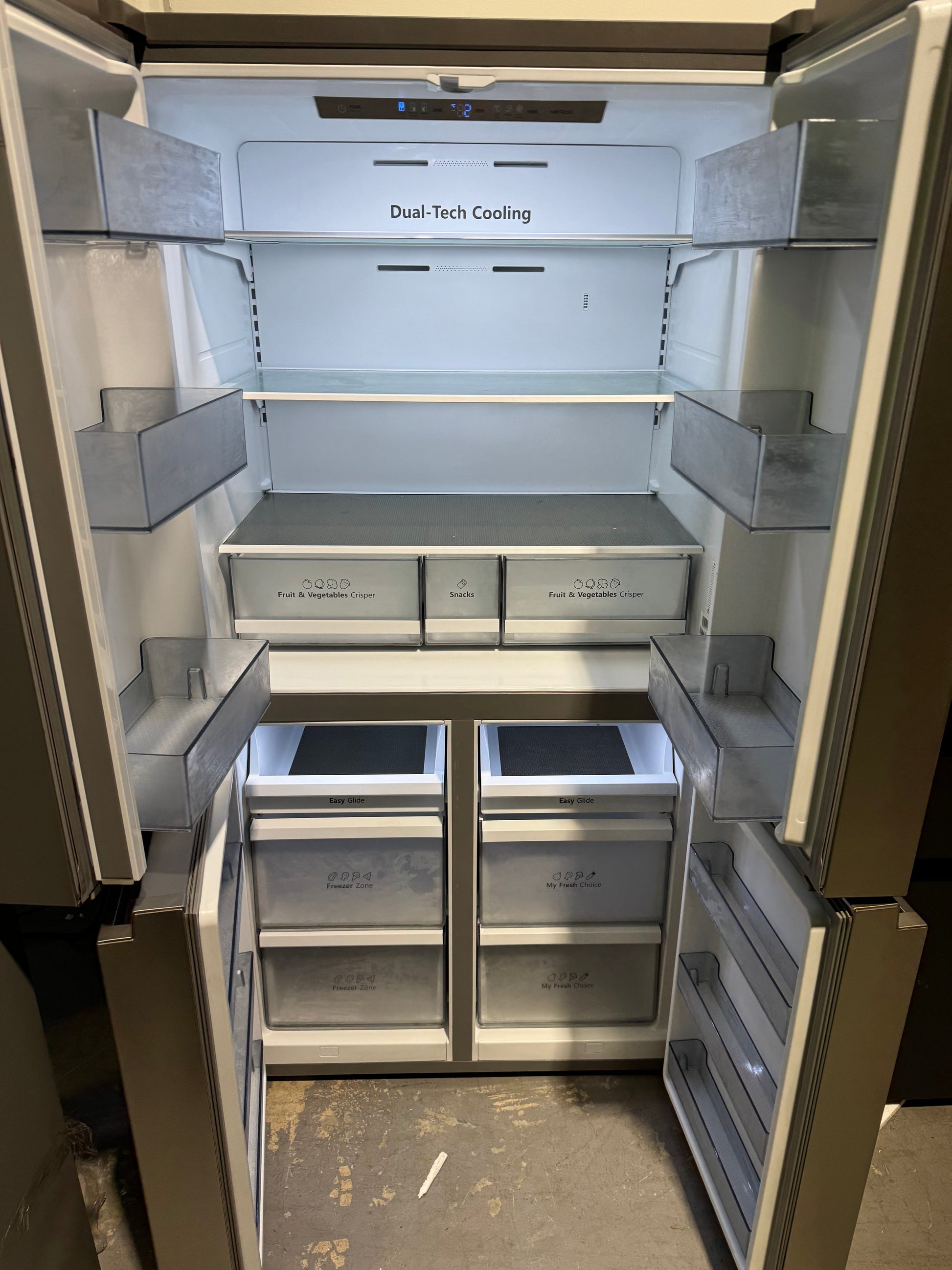 Refurbished Hisense 610 Litres Fridge Freezer | PERTH