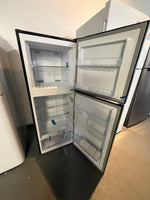 Factory second Chiq 202 ltr Top mount fridge freezer | ALEXANDRIA