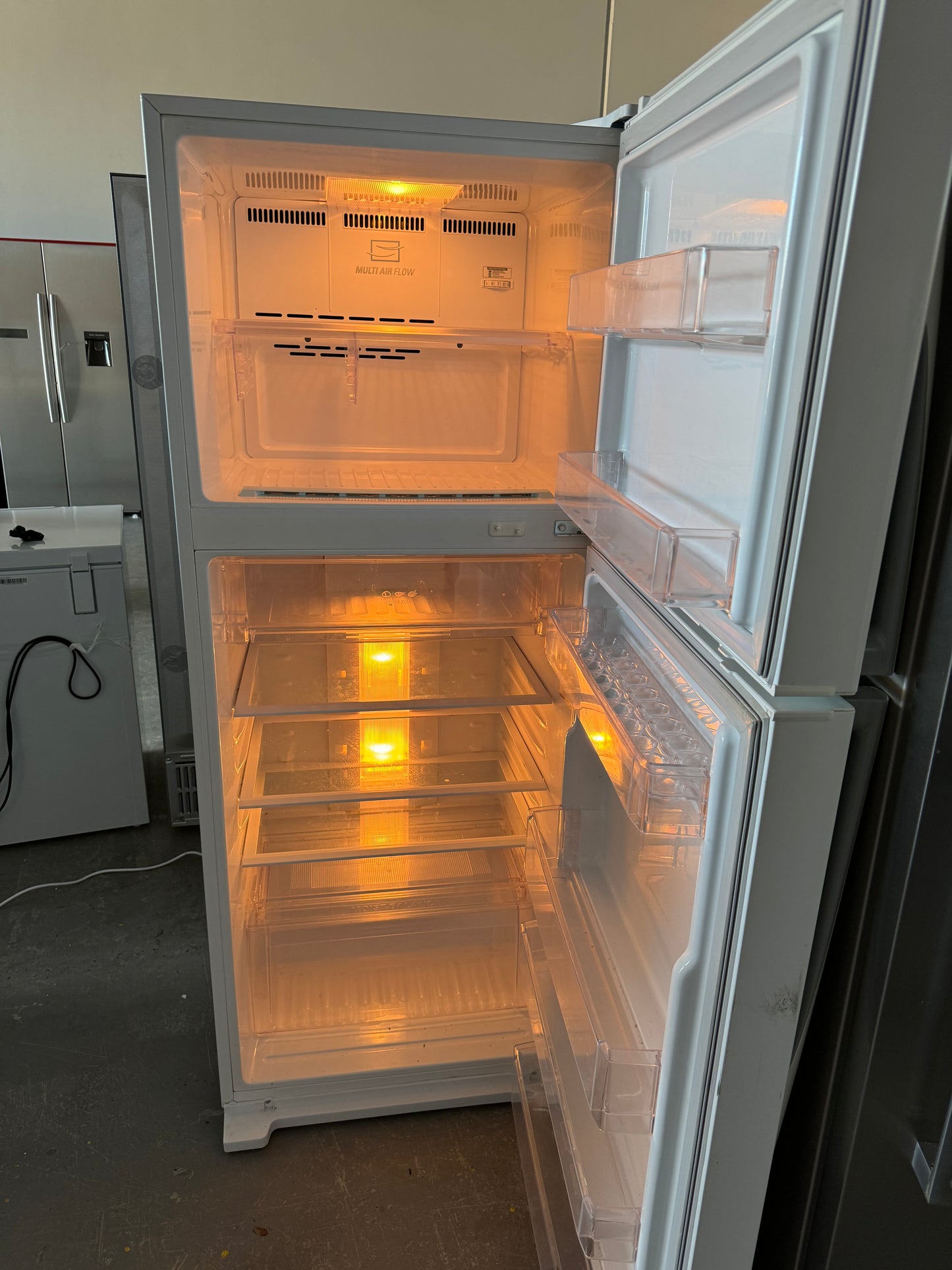 Lg 422 Litres Fridge Freezer | PERTH