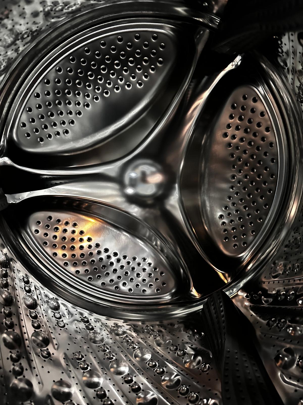 Refurbished – Hisense HWFS8514E 8.5KG Front Load Washing Machine | ADELAIDE