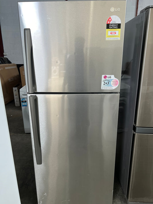 Refurbished LG 422 litres fridge freezer | ADELAIDE