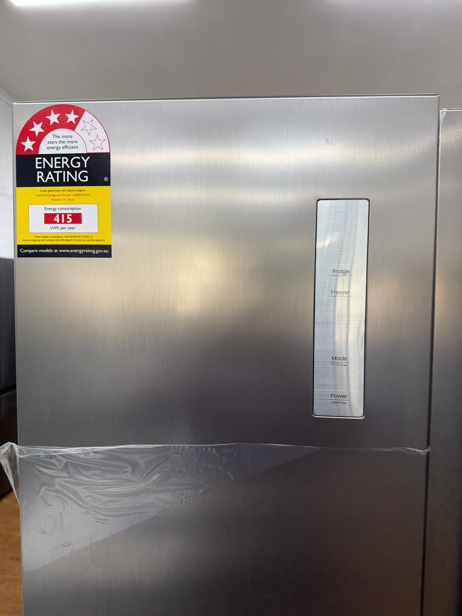 Hisense 540L PureFlat Side By Side Fridge – Silver – HRSBS540SW – Factory Seconds | RESERVOIR