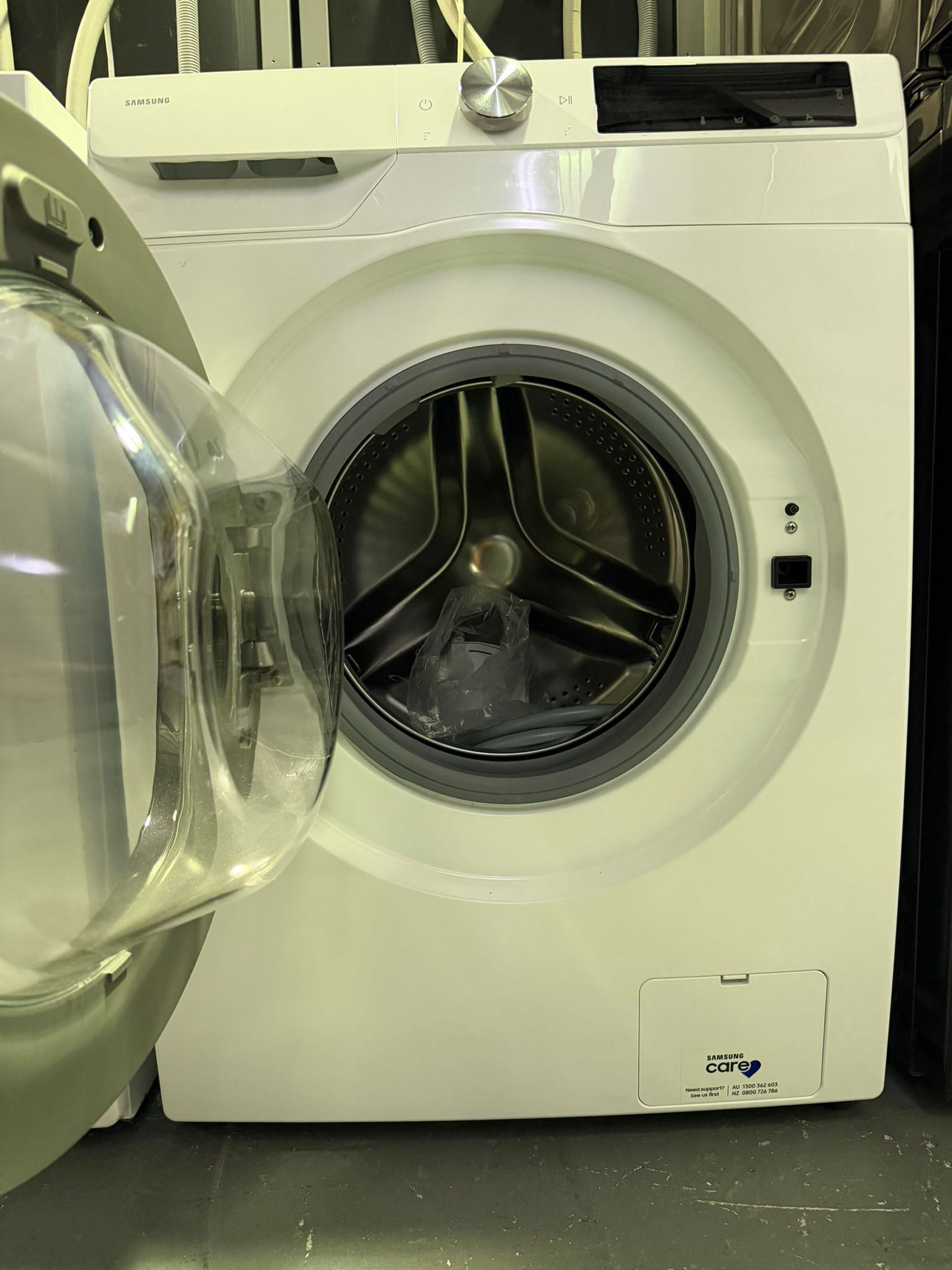 Samsung 9KG Front Load Washing Machine – WW90DG6U34LE – Refurbished – High Performance