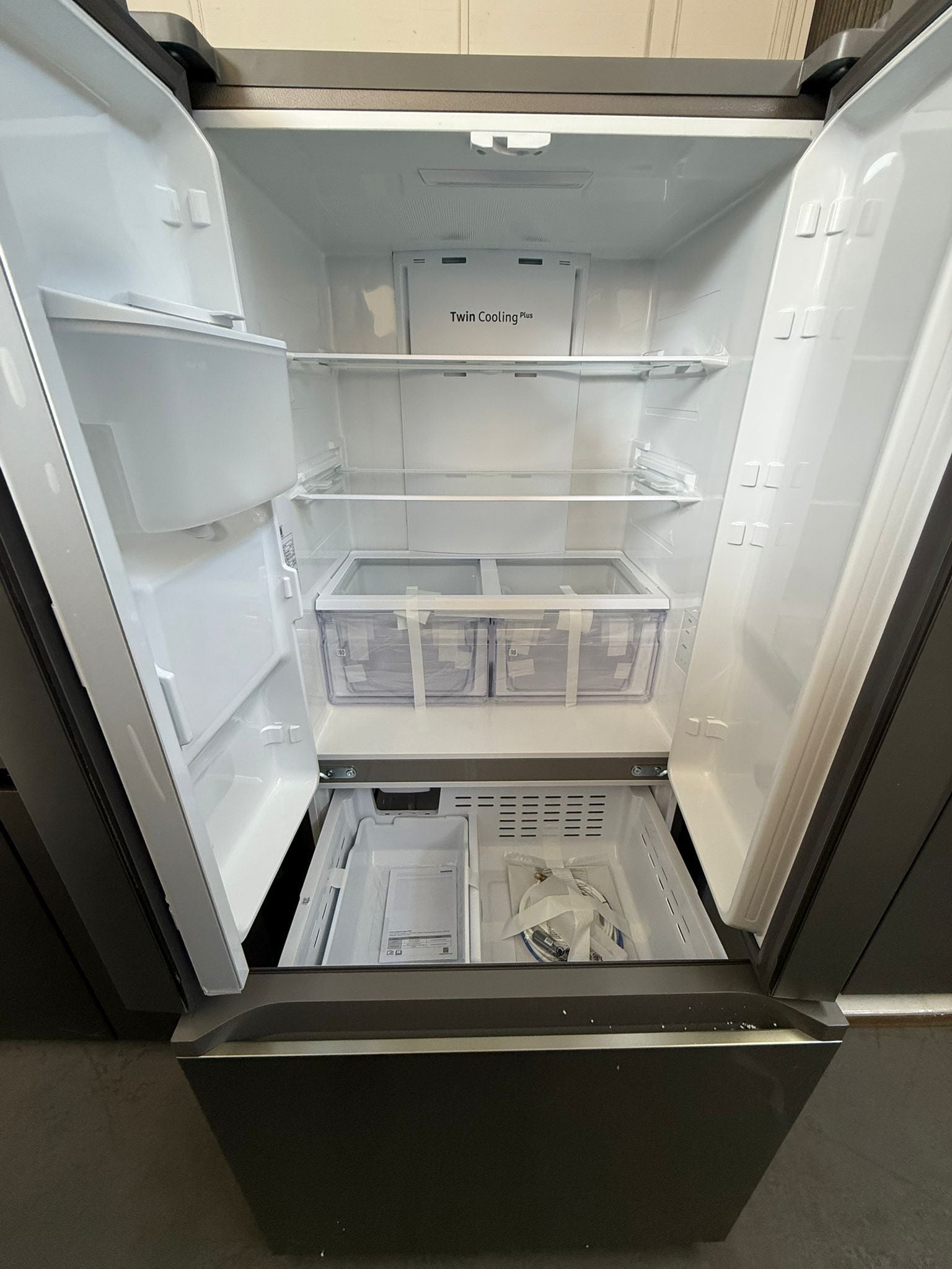 Factory Second Samsung 495 L French Door Refrigerator (SRF5300SD) | ADELAIDE