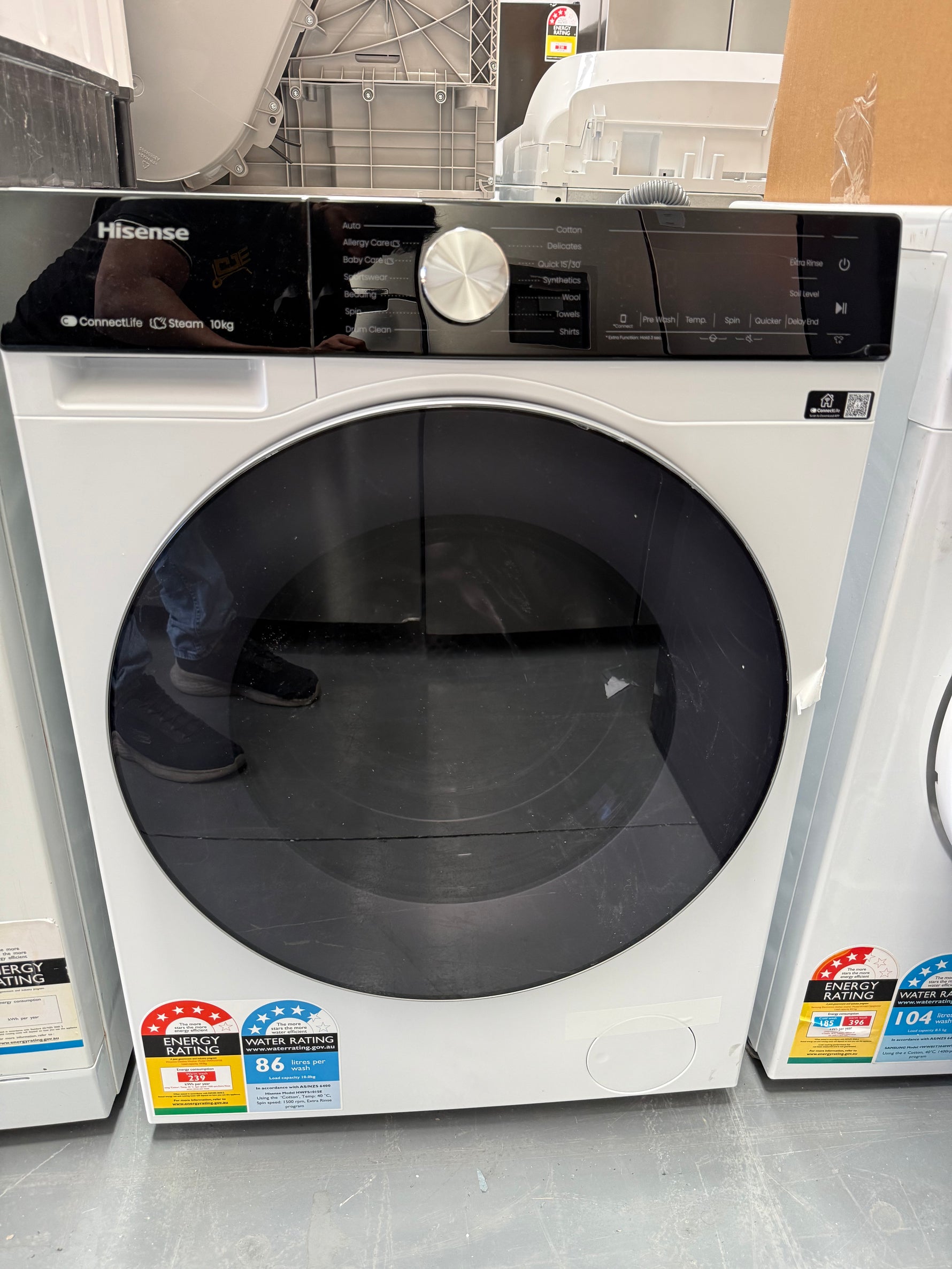 Hisense 10kg Front Load Washer – Factory Seconds | HWFS1015E