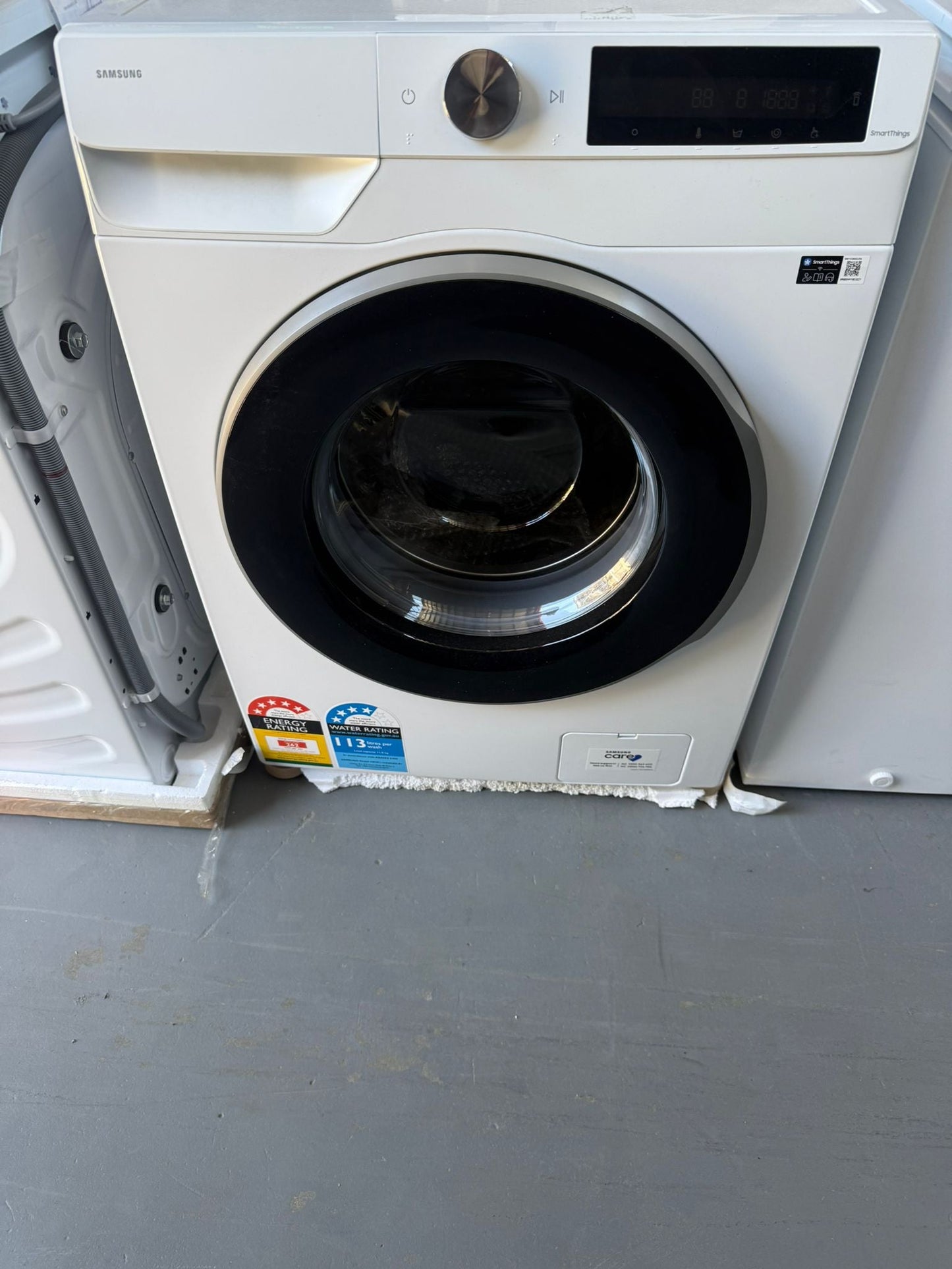 Factory Second Samsung 11 kg Washing Machine WW11CG604DLE | ADELAIDE