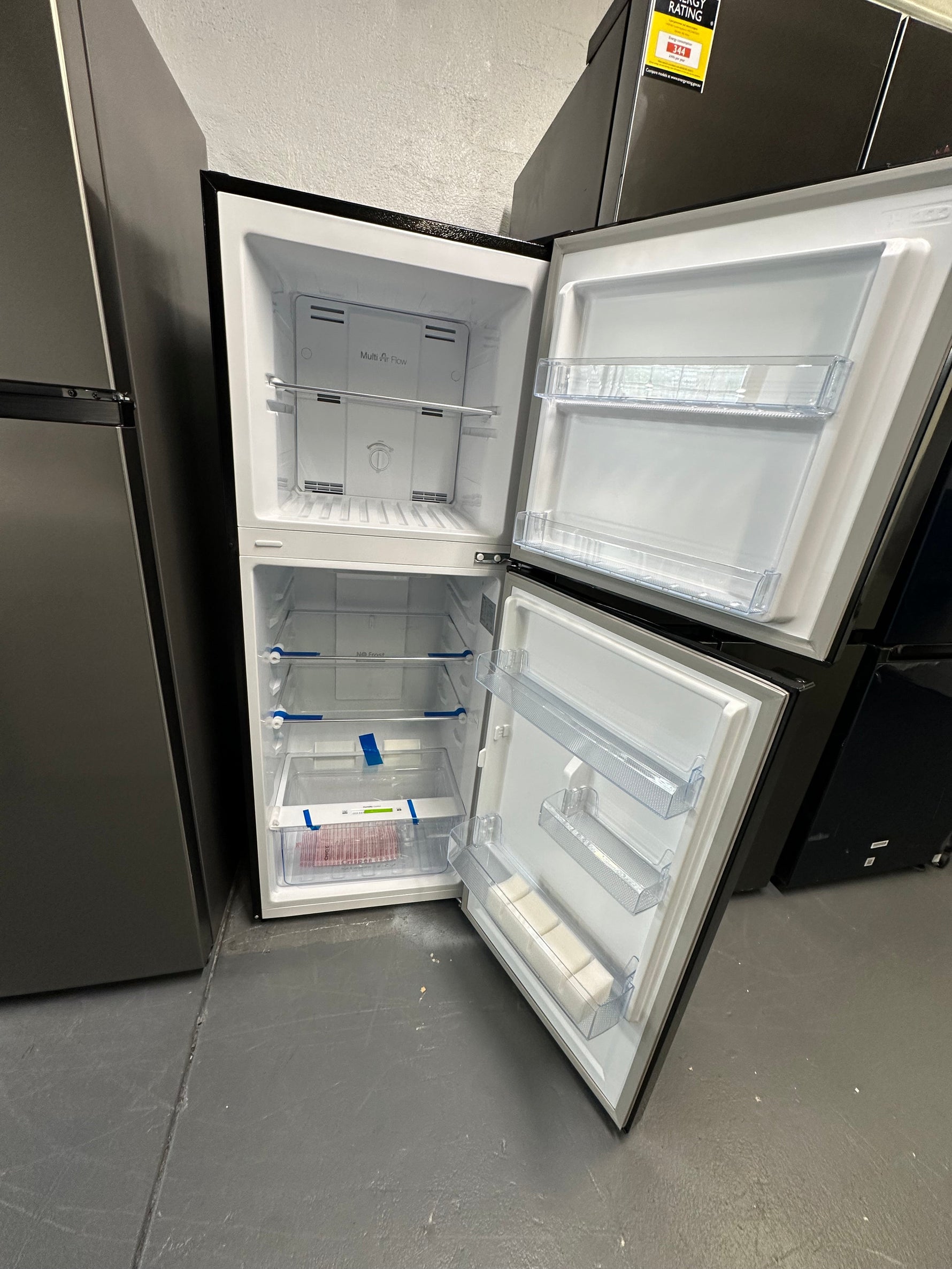 Chiq 202 ltr top mount fridge freezer | ALEXANDRIA