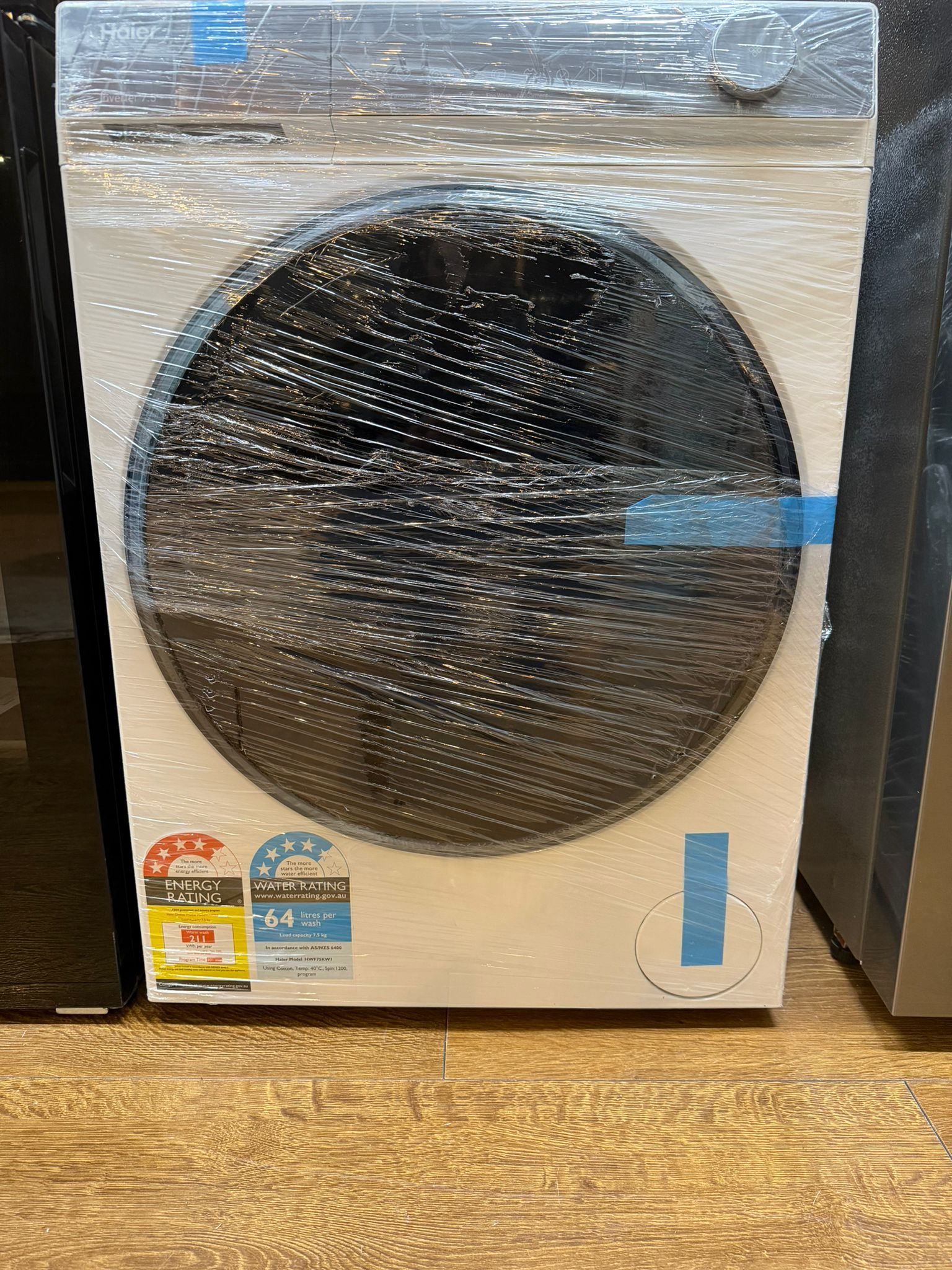 LG 315L Fridge Freezer + Haier 7.5kg Front Load Washer + Panasonic Microwave Oven Combo – Factory Seconds | RESERVOIR