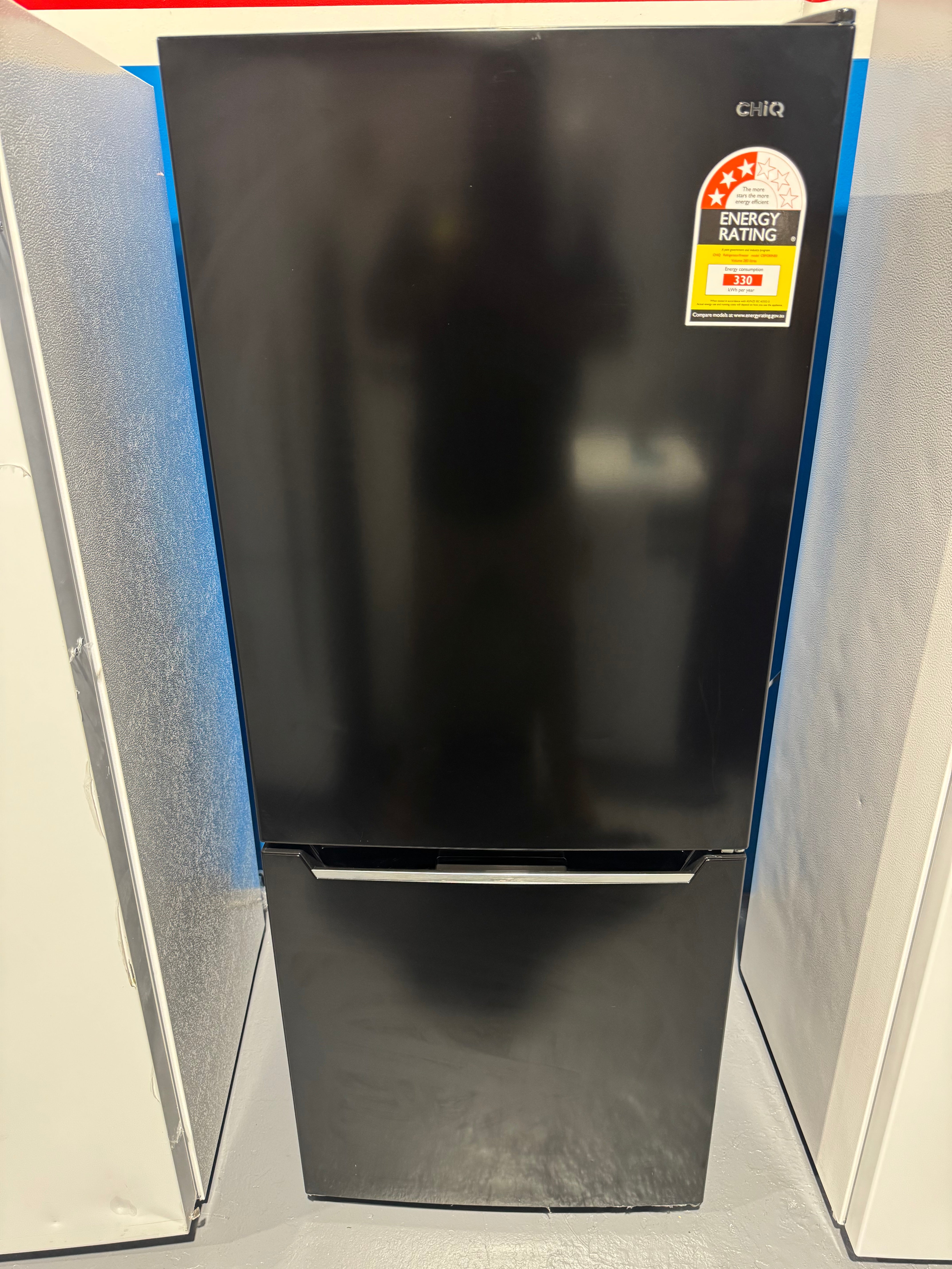 Refurbished Chiq 283 litres fridge freezer