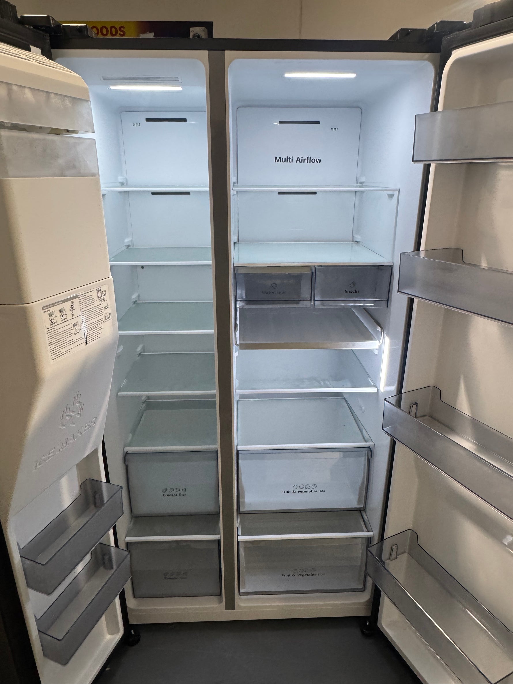Refurbished Hisense 632 litres fridge freezer