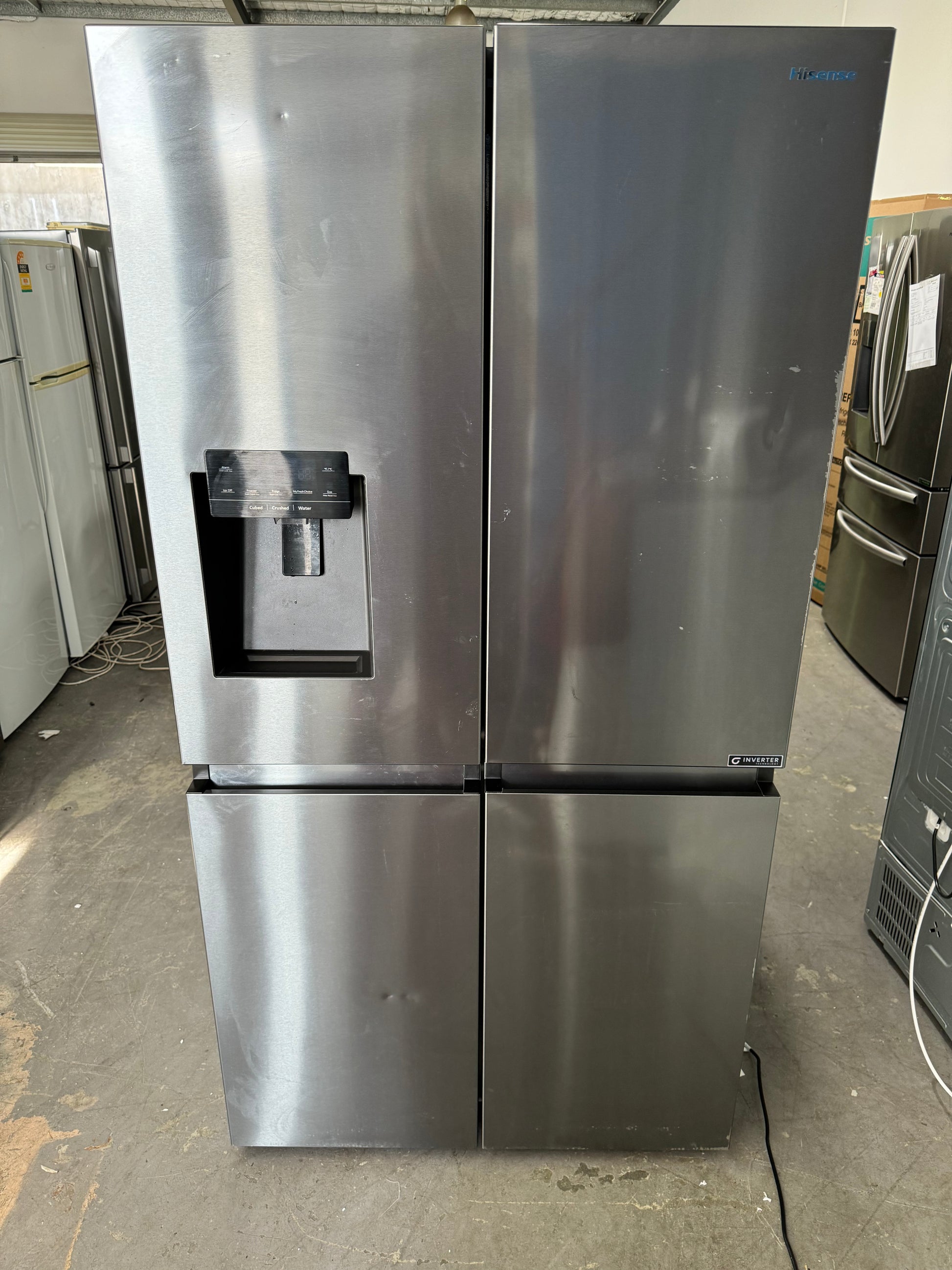 Refurbished Hisense 586 Litres Fridge Freezer | PERTH