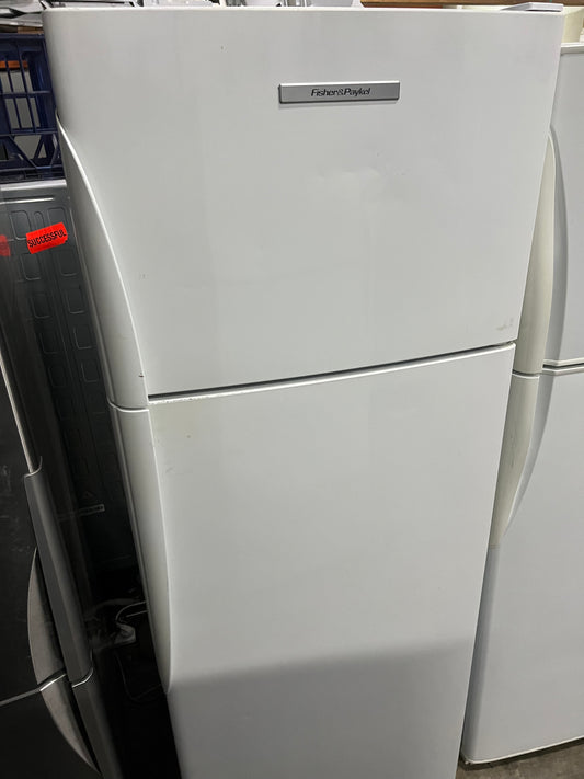 Fisher and paykel 411 litres fridge freezer | ADELAIDE