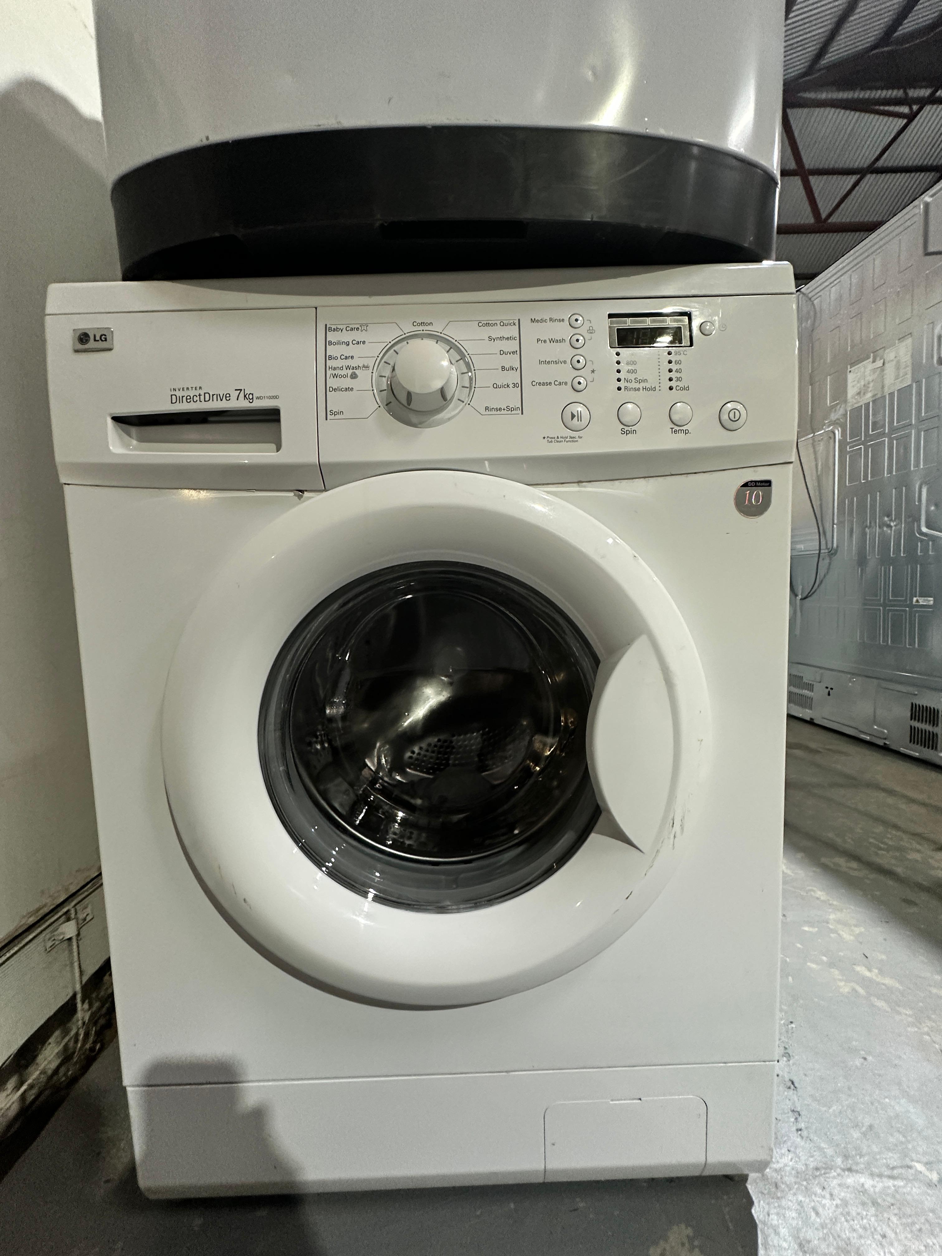 LG 7kg Front Load Washer – Refurbished