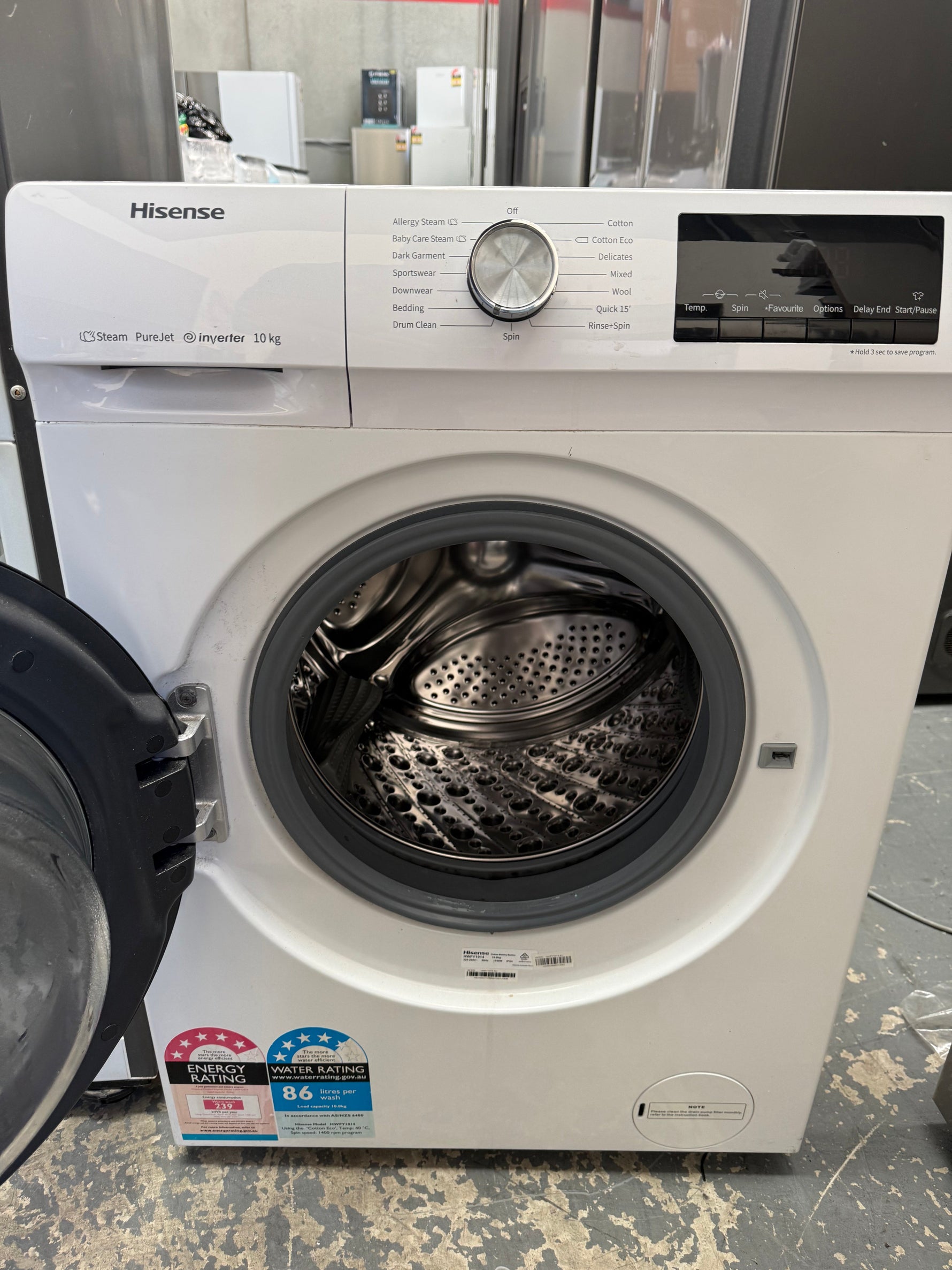 Westinghouse 433L Fridge + Hisense 10kg Washing Machine Bundle | MELBOURNE