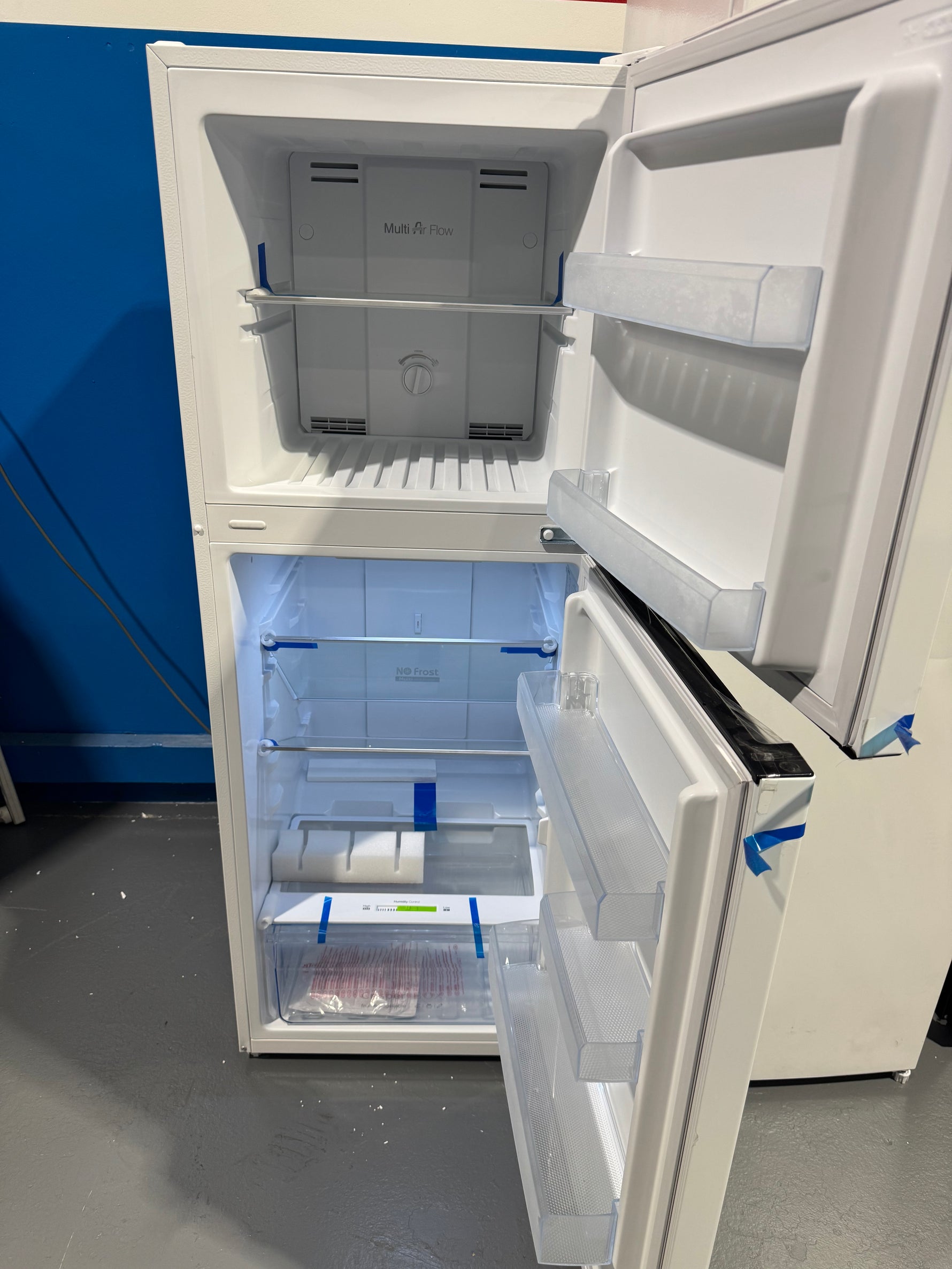 Factory seconds Chiq 202 litres fridge freezer